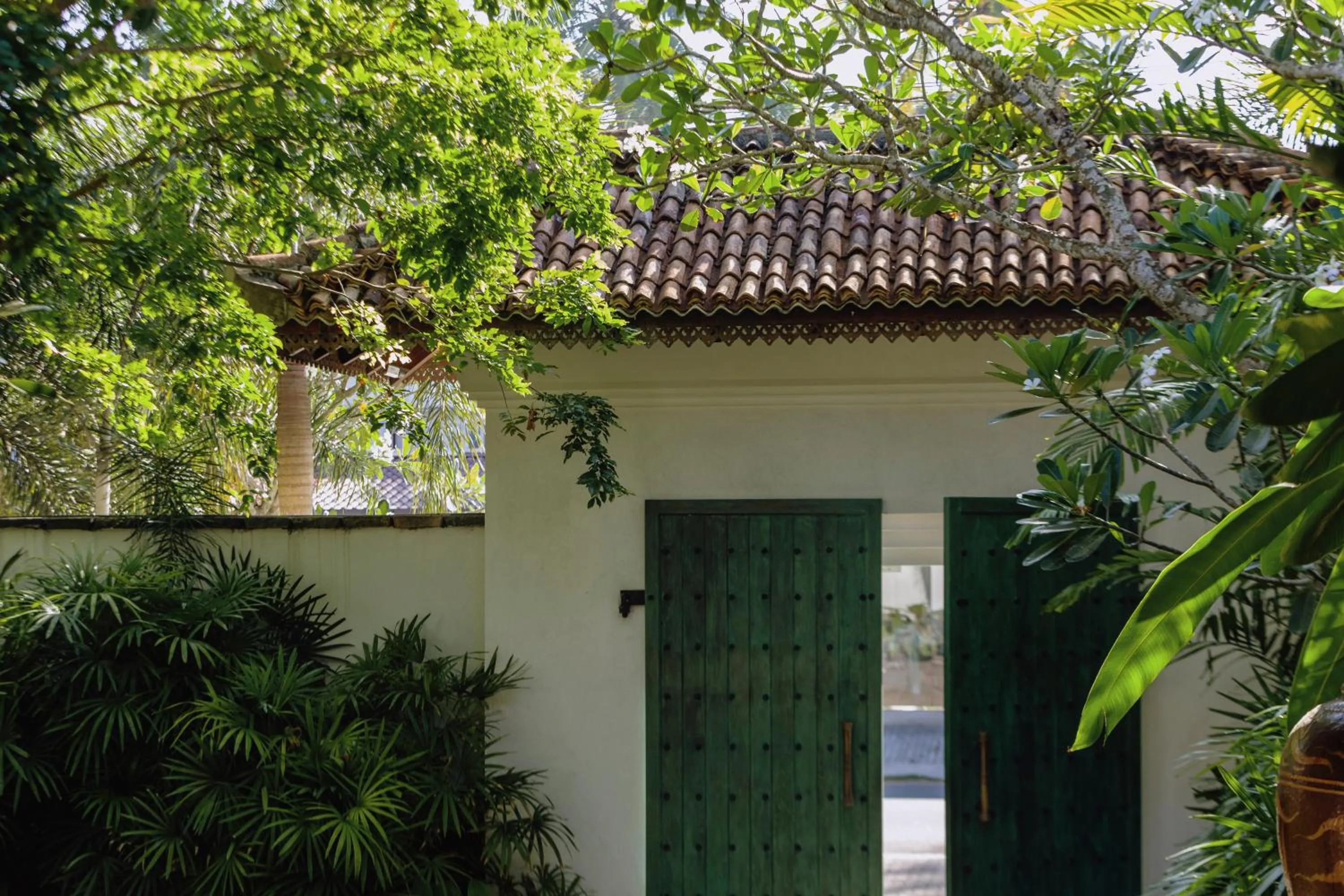 Garden view in The Postcard Galle