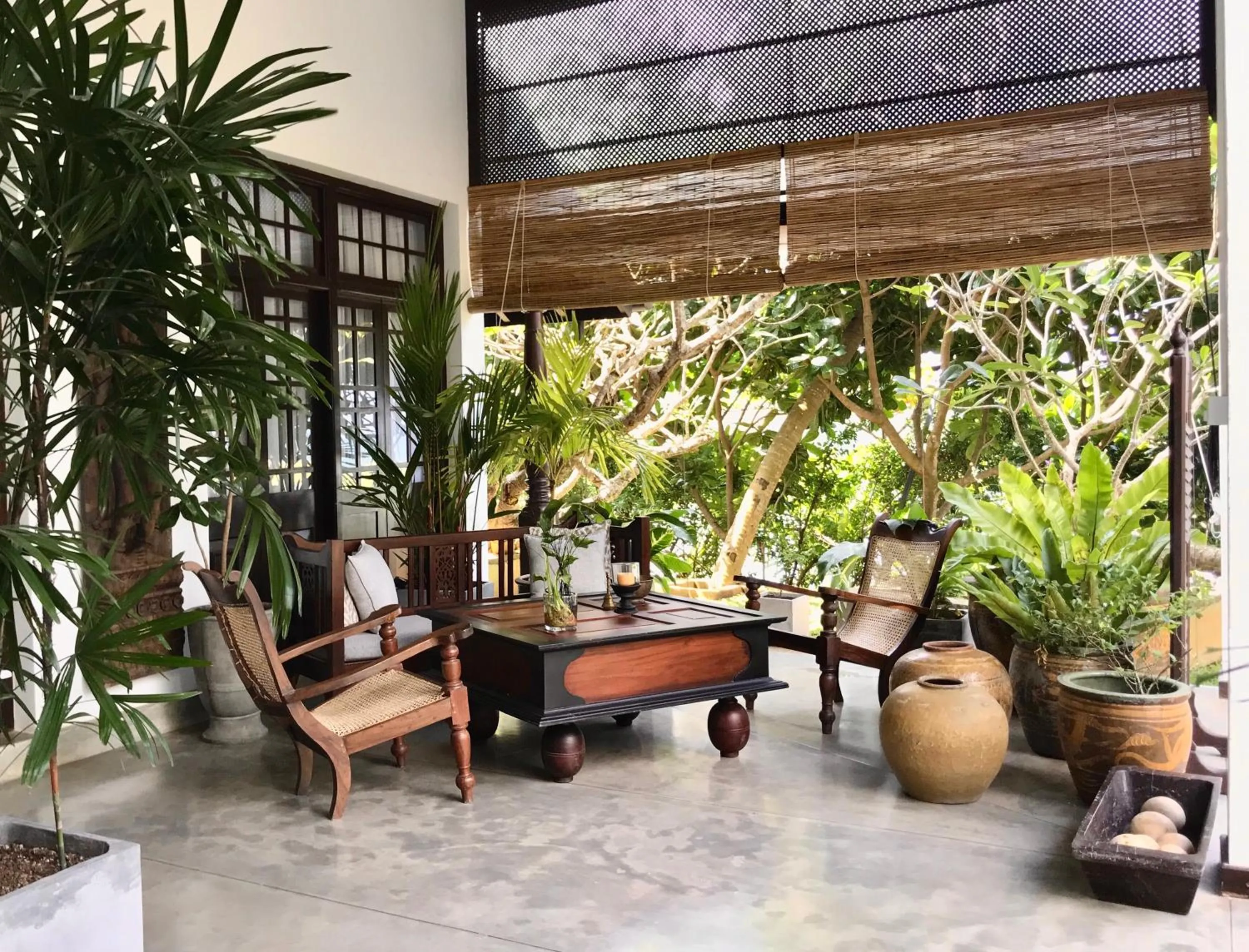 Patio in The Postcard Galle