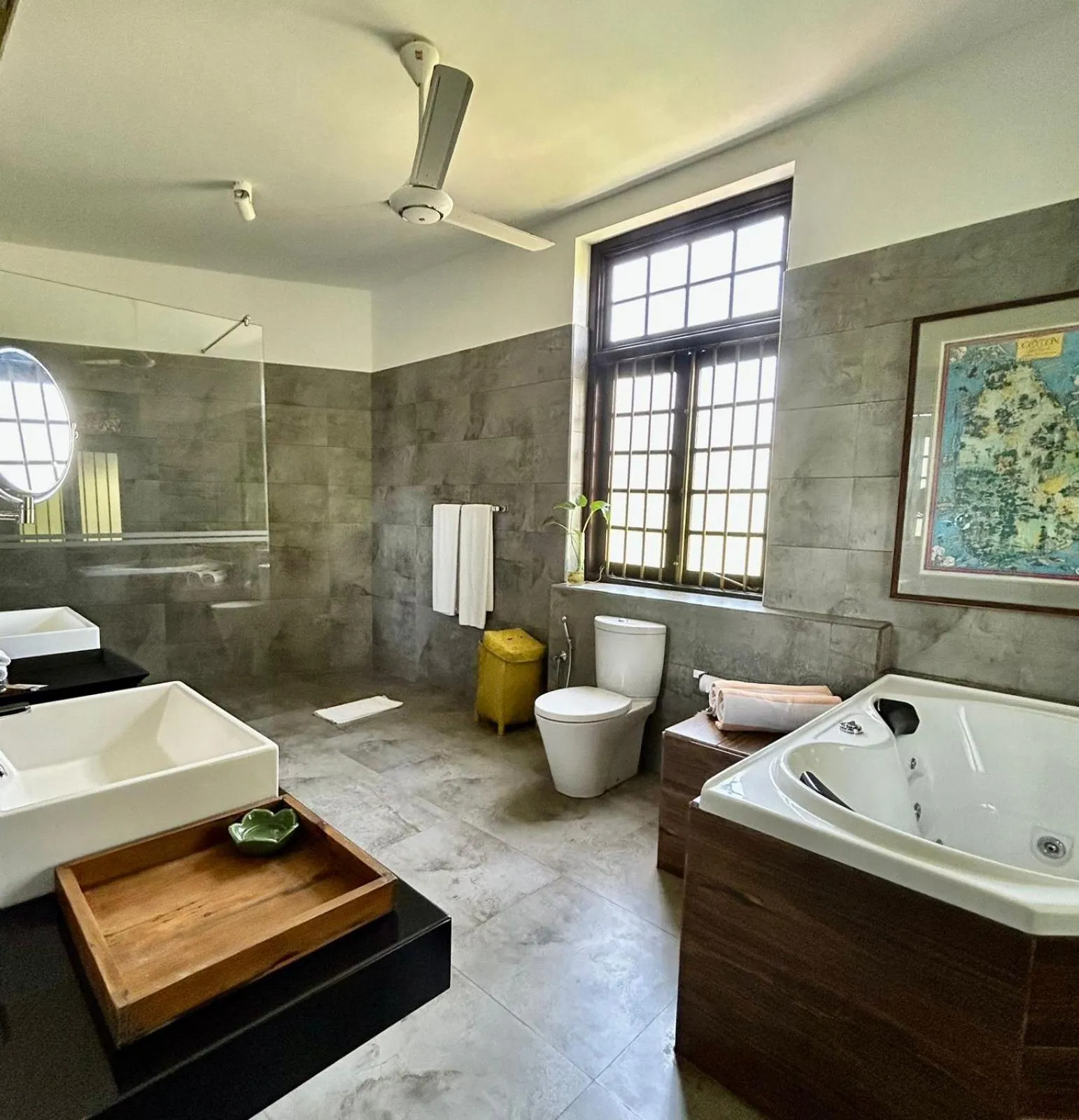 Bedroom, Bed in The Postcard Galle