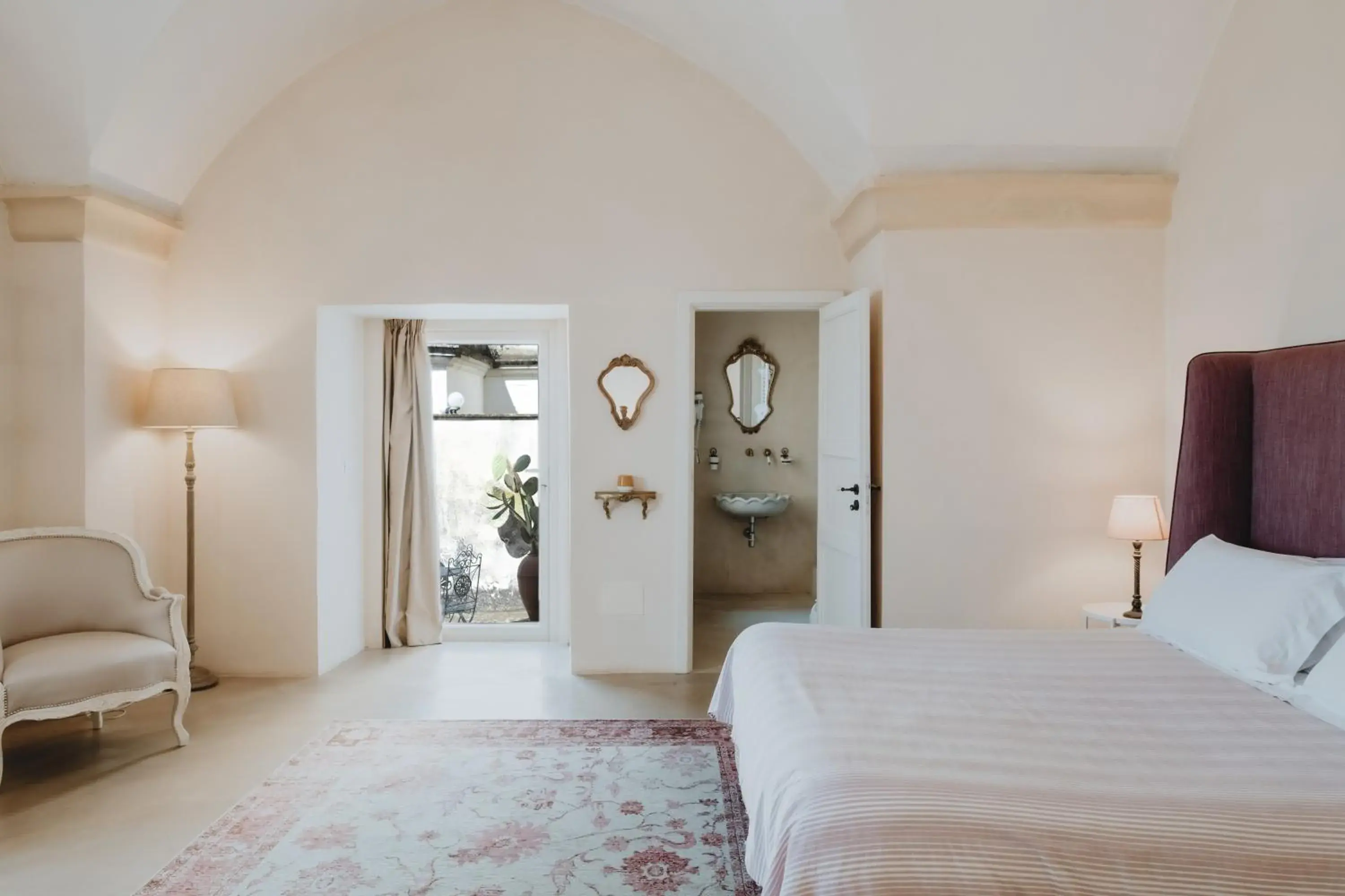 Superior Room with Terrace in Relais Monastero Santa Teresa - Albergo Diffuso Superior Room with Terrace in Relais Monastero Santa Teresa - Albergo Diffuso