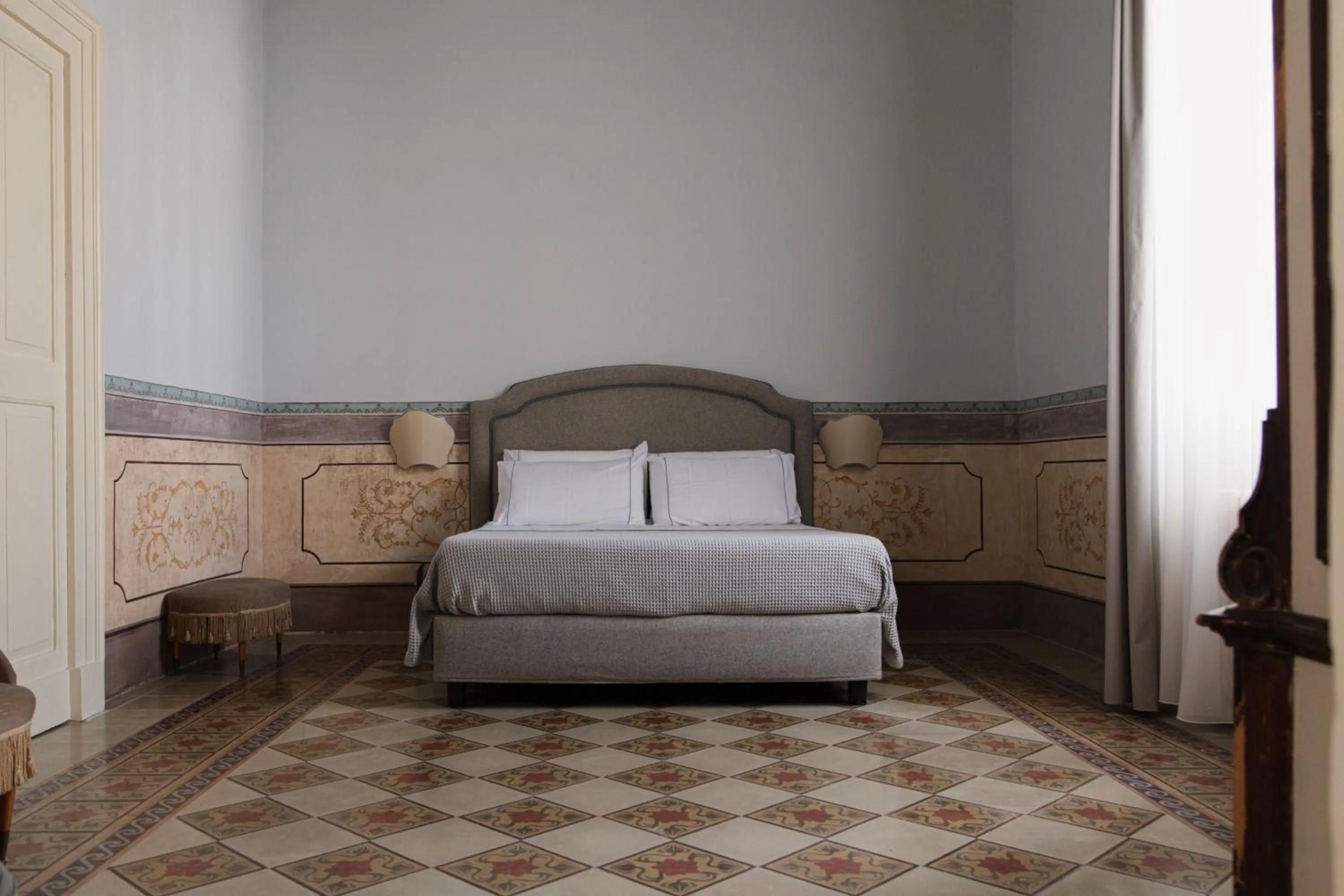 Bedroom, Bed in Relais Monastero Santa Teresa - Albergo Diffuso