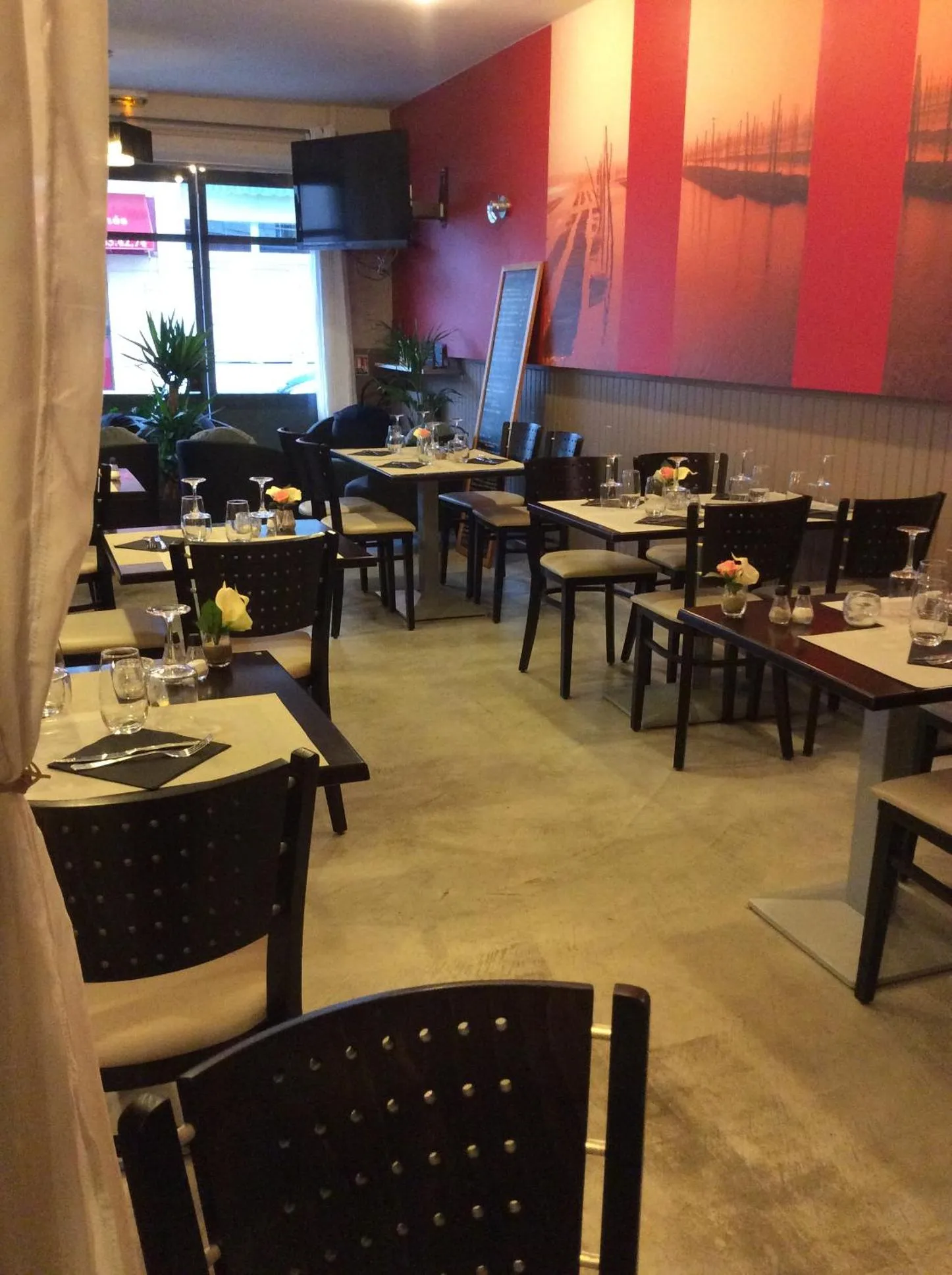 Restaurant/places to eat in Hôtel Familial L'Ostréi