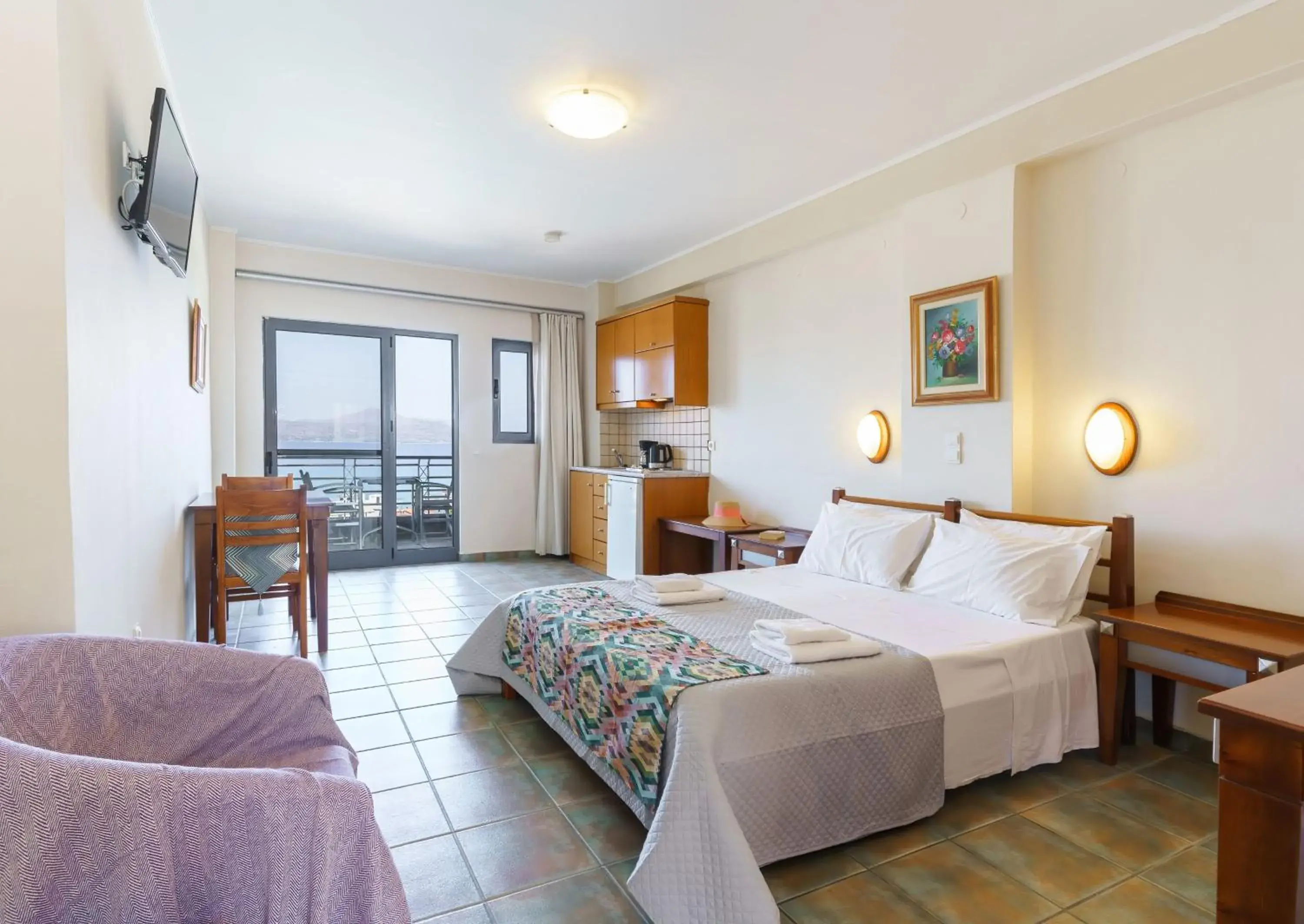 Superior Double with Panoramic Sea View in Sunrise Suites & Apartments Superior Double with Panoramic Sea View in Sunrise Suites & Apartments