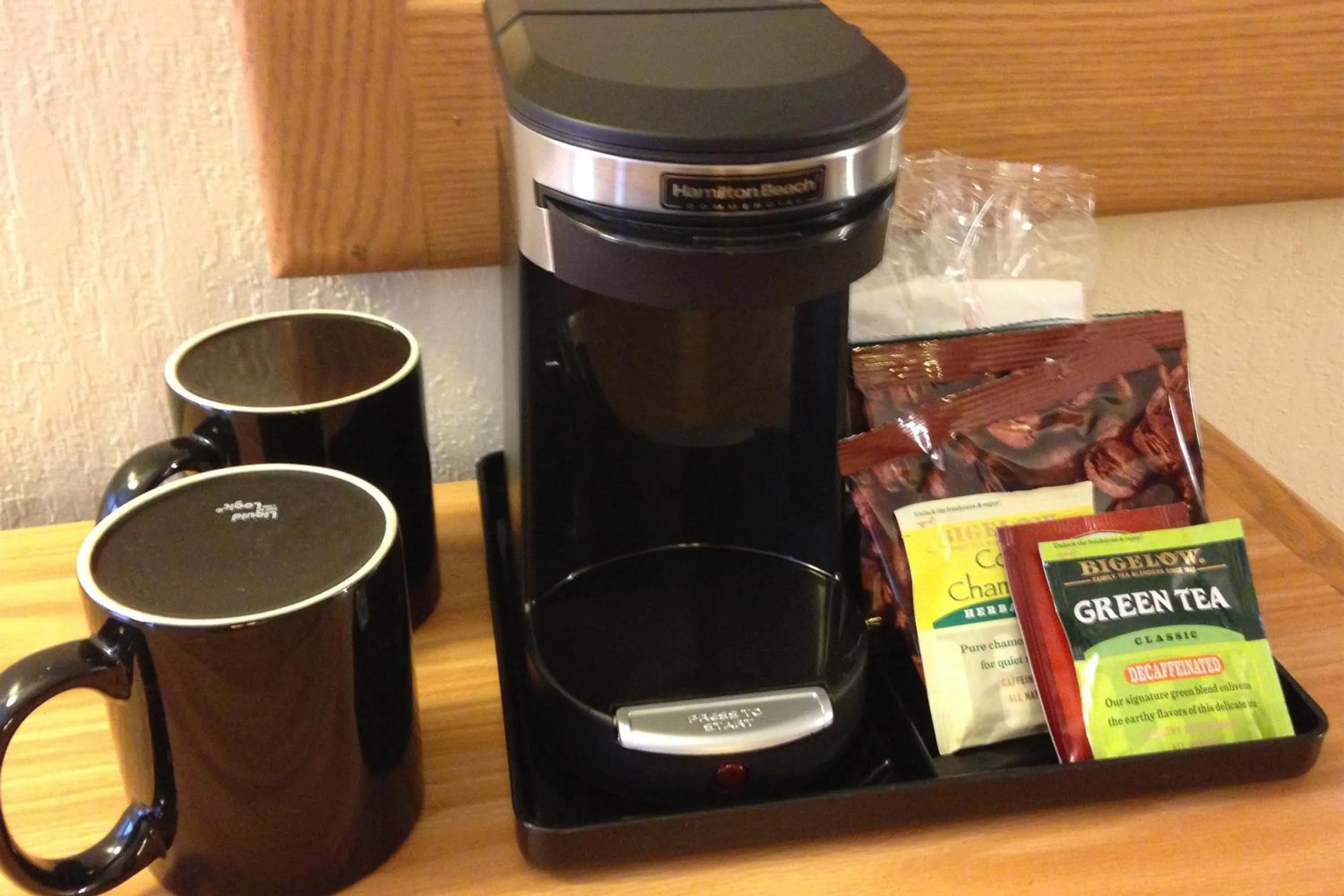 Coffee/tea facilities in Cascades Inn