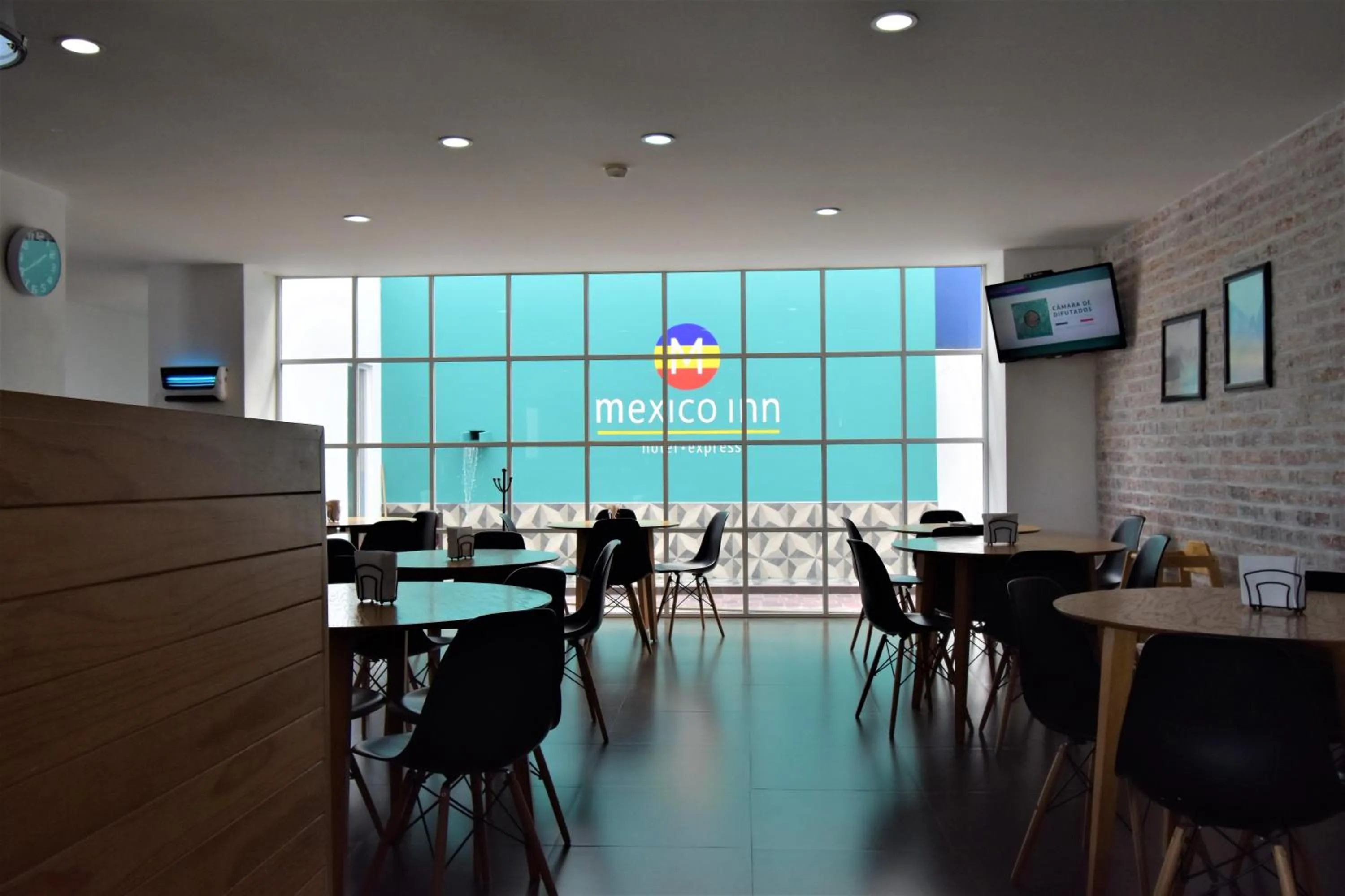 Restaurant/places to eat in Hotel México Inn Express