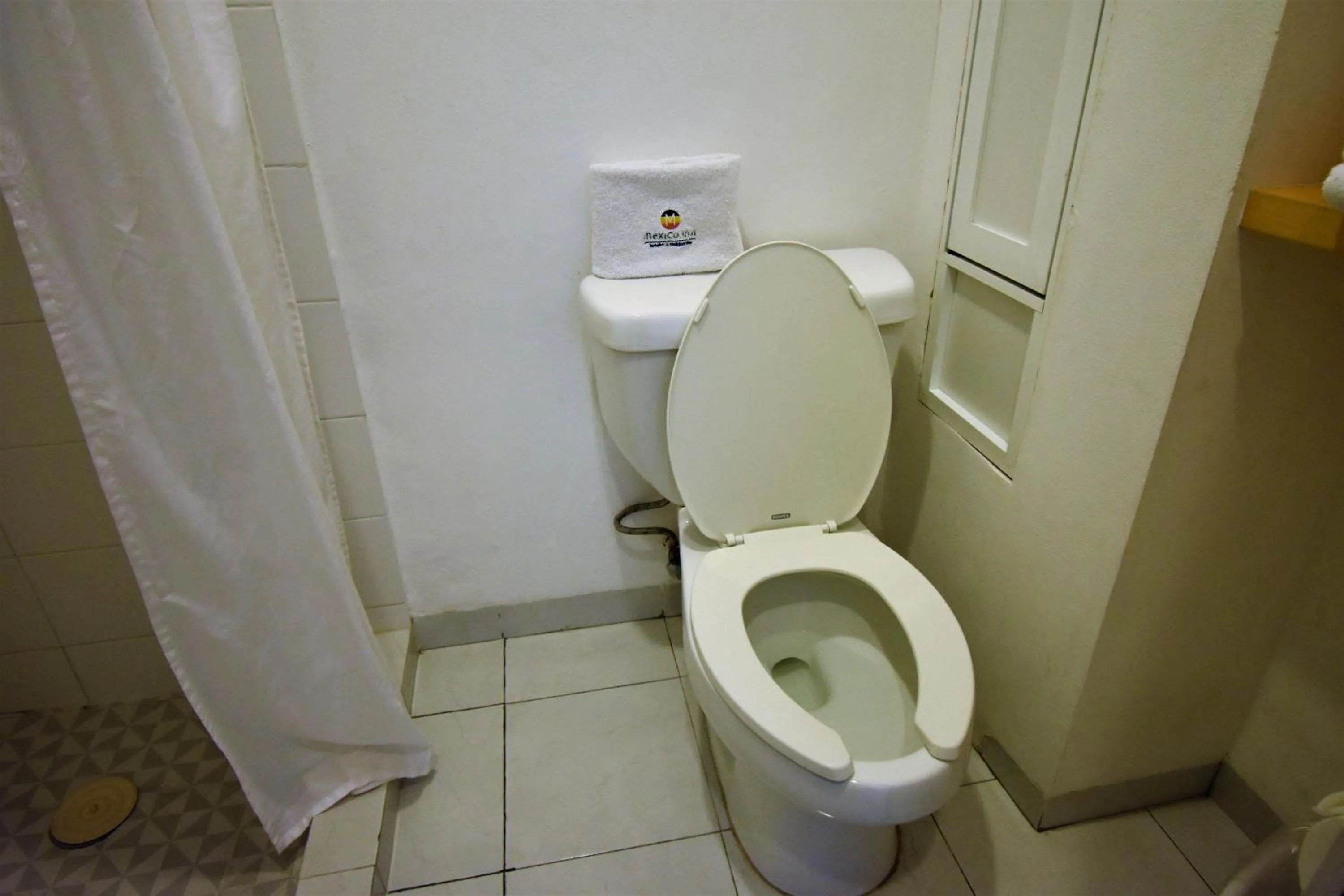 Bathroom in Hotel México Inn Express