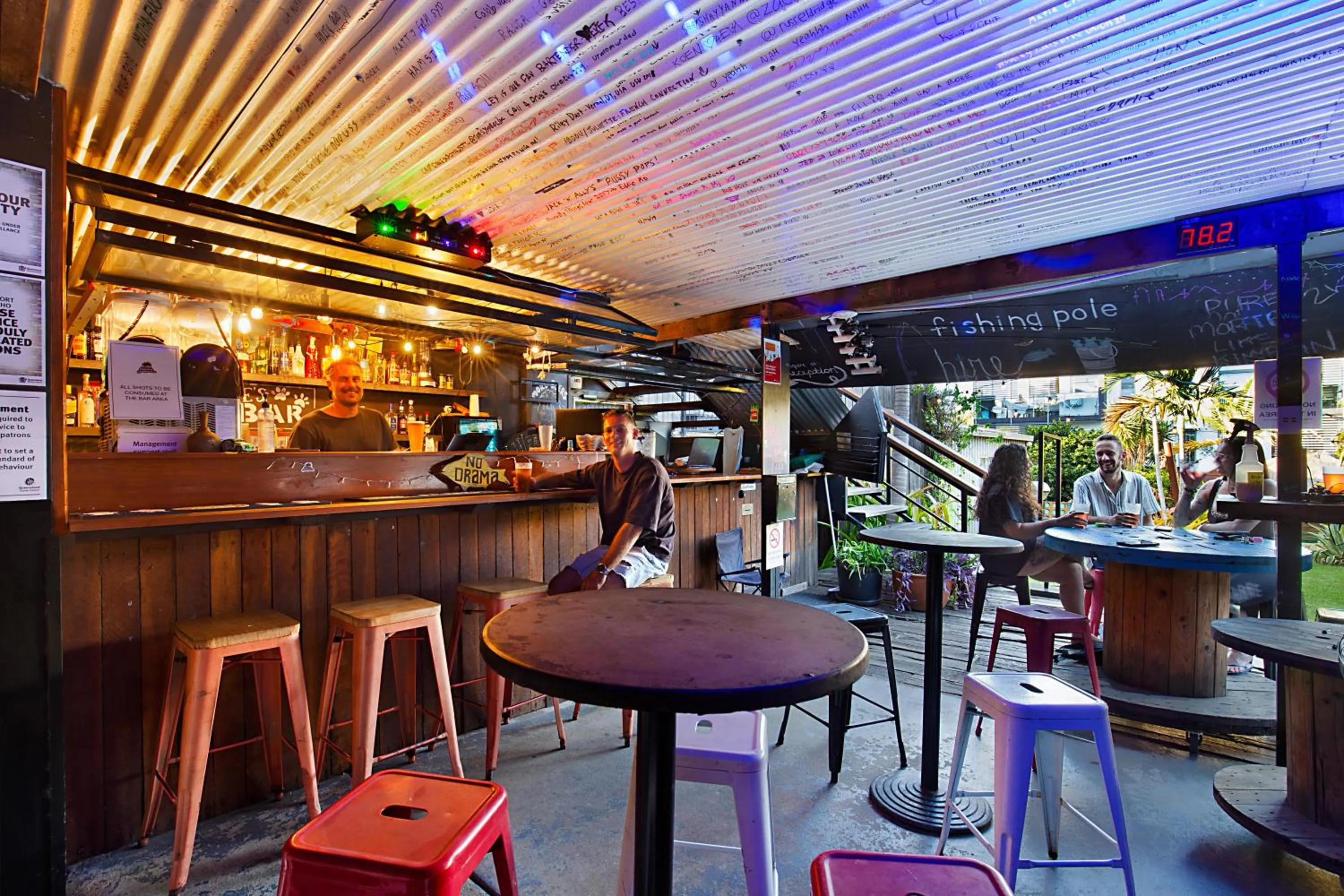 Lounge or bar in Gladstone Backpackers