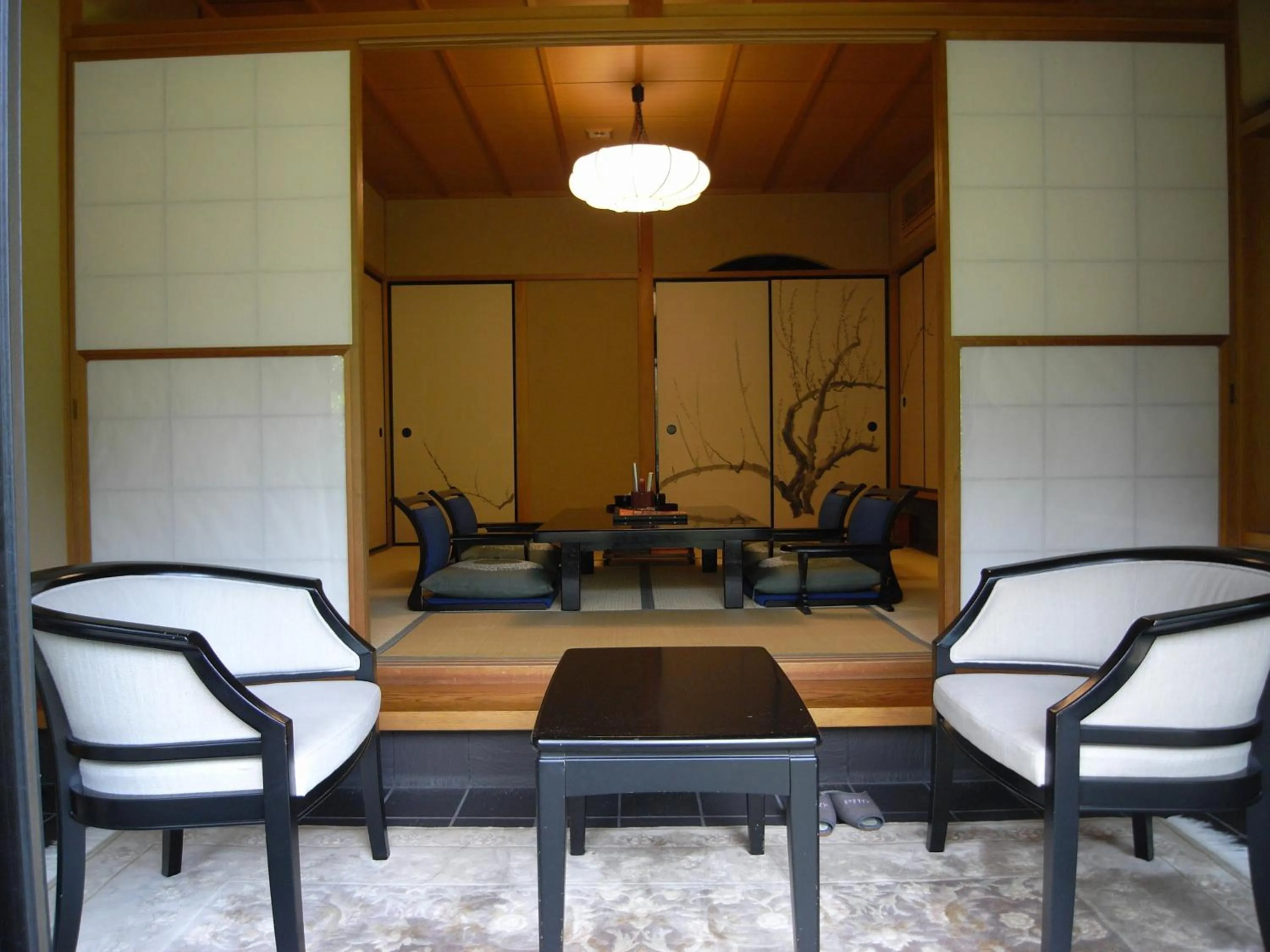 Patio in Kawakamiya Kasuitei