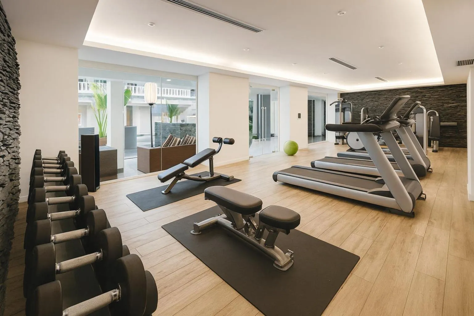 Fitness centre/facilities in The Taksim Royal Beach Hotel