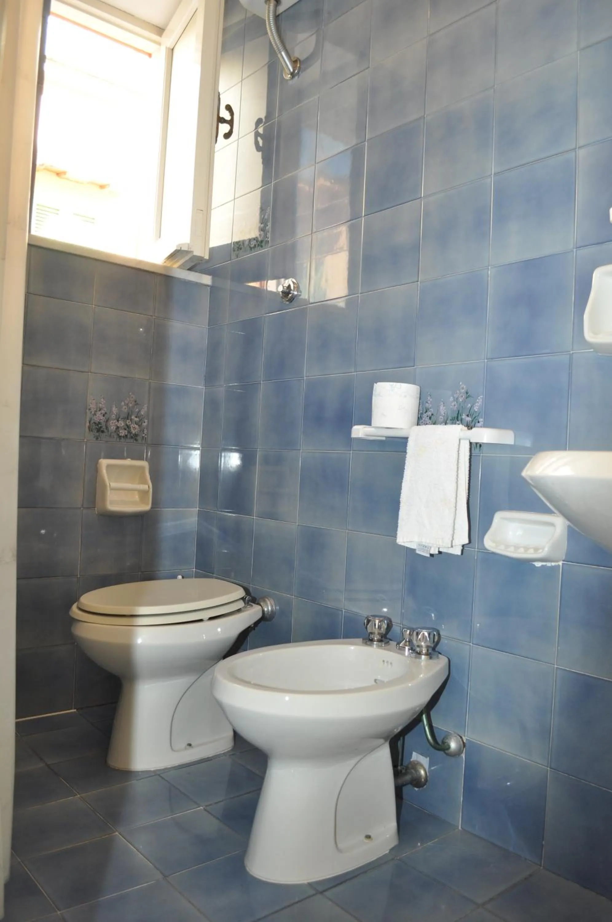 Toilet in Hotel Polito