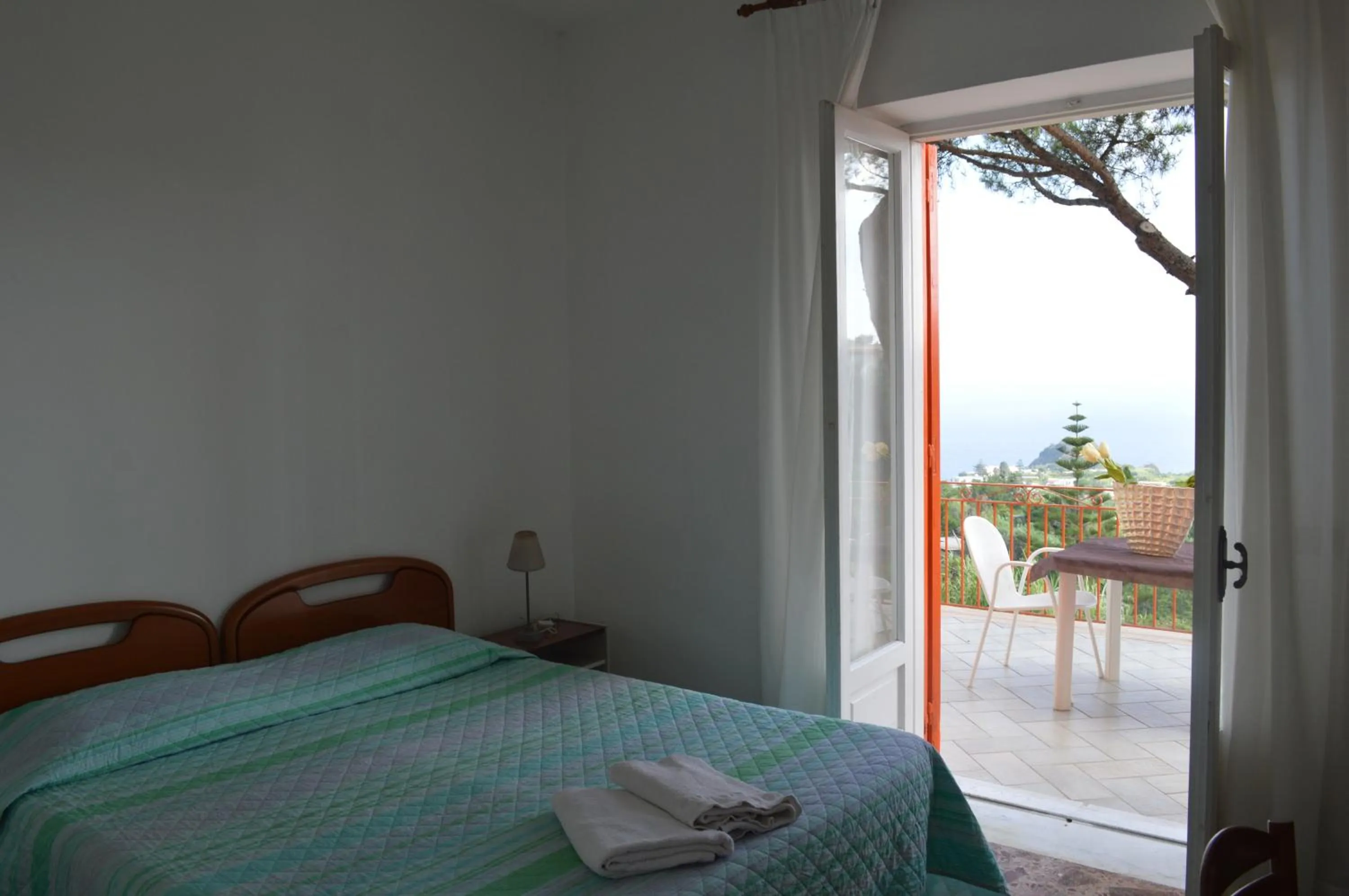 Balcony/Terrace, Bed in Hotel Polito