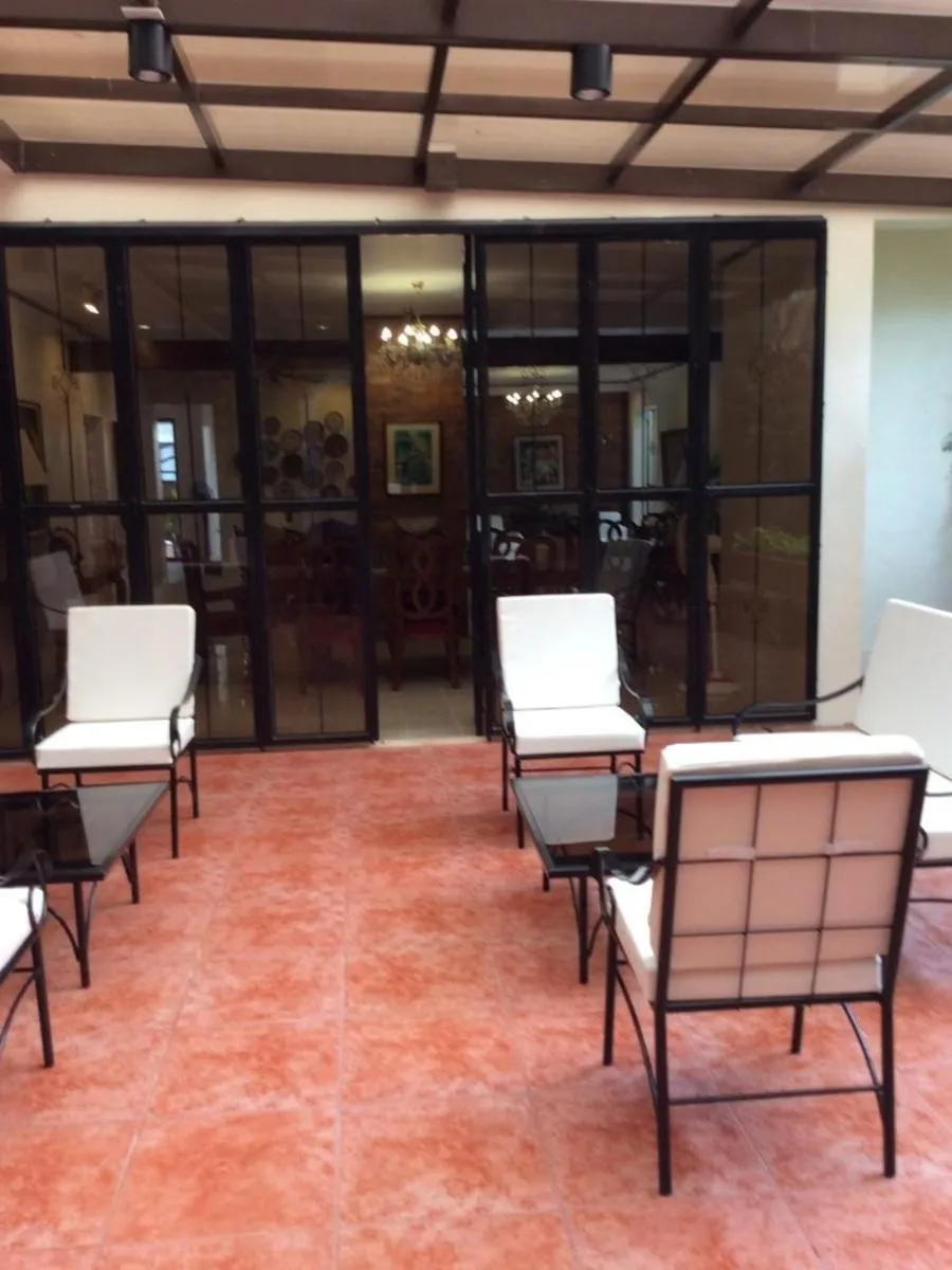 Area and facilities in Casa Roces