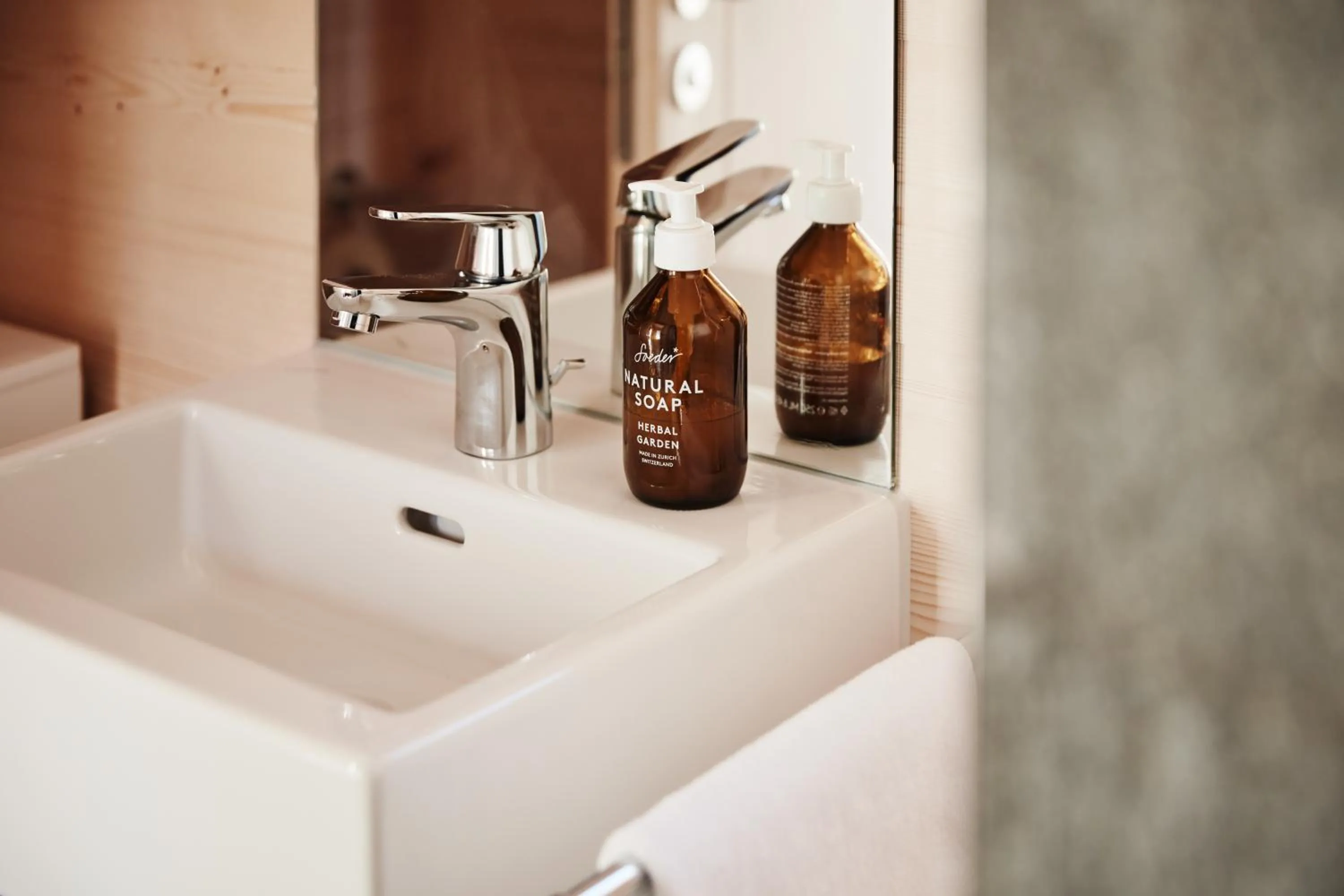 Bathroom in Pension Laresch