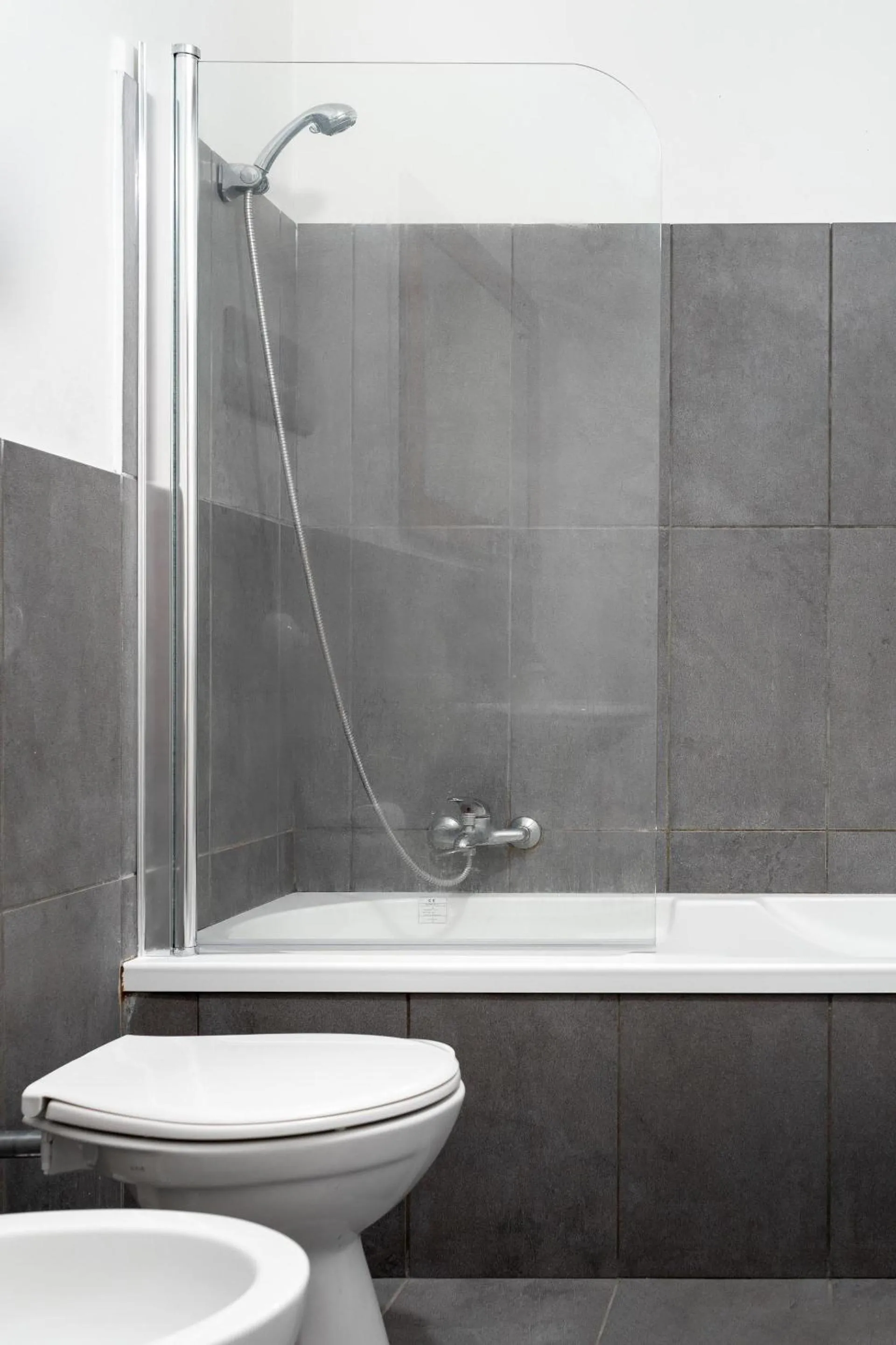 Bath in MojoCoHouse