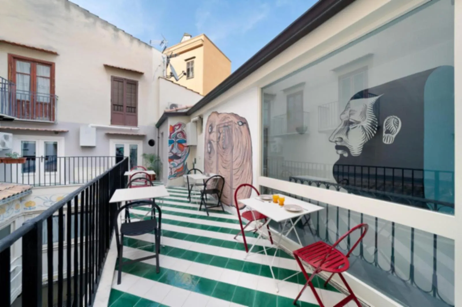 Balcony/Terrace in MojoCoHouse