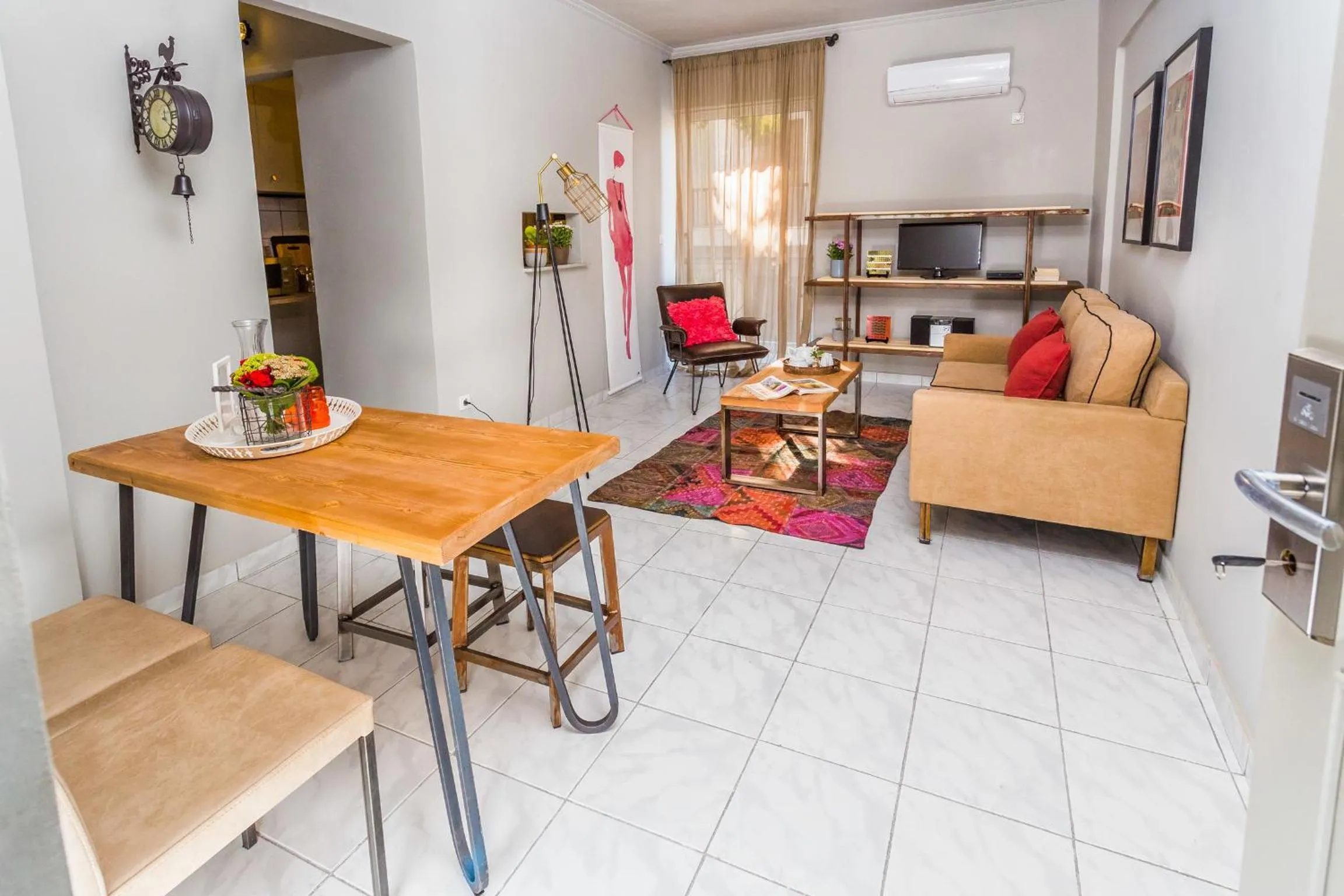 Day in Aris Athens Suites