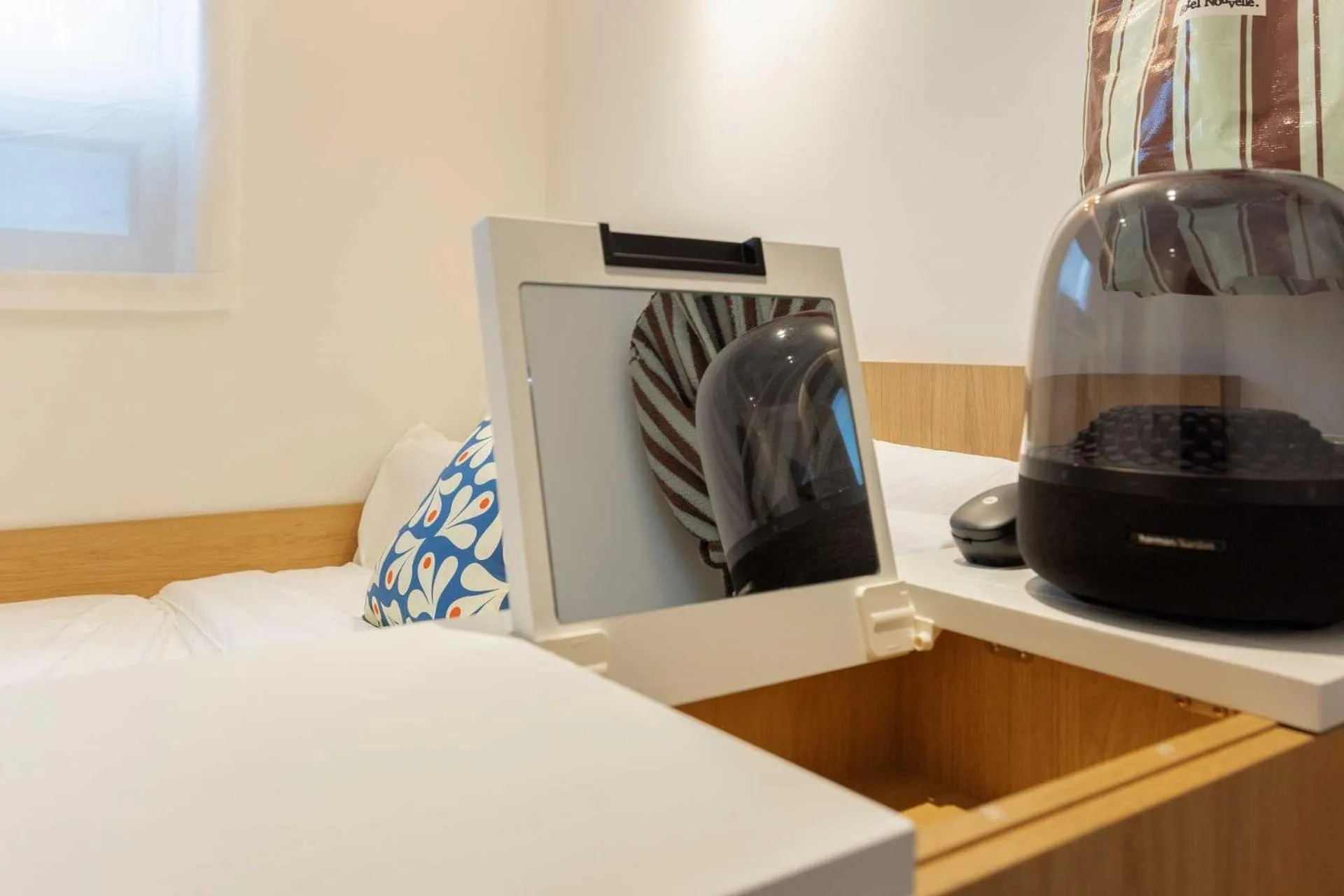 Bed in Nouvelle Hotel and Spa Jongno by Aank