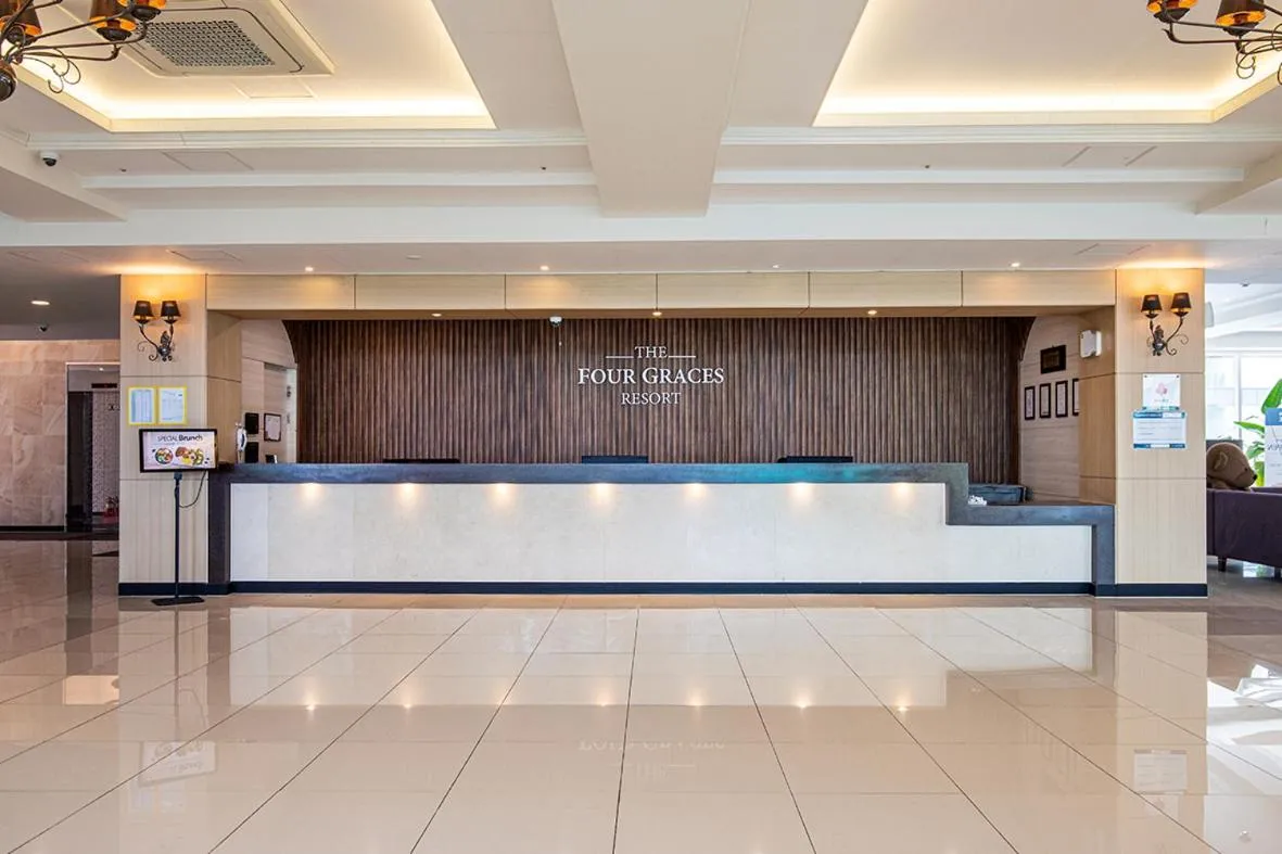 Lobby or reception in The Four Grace Resort