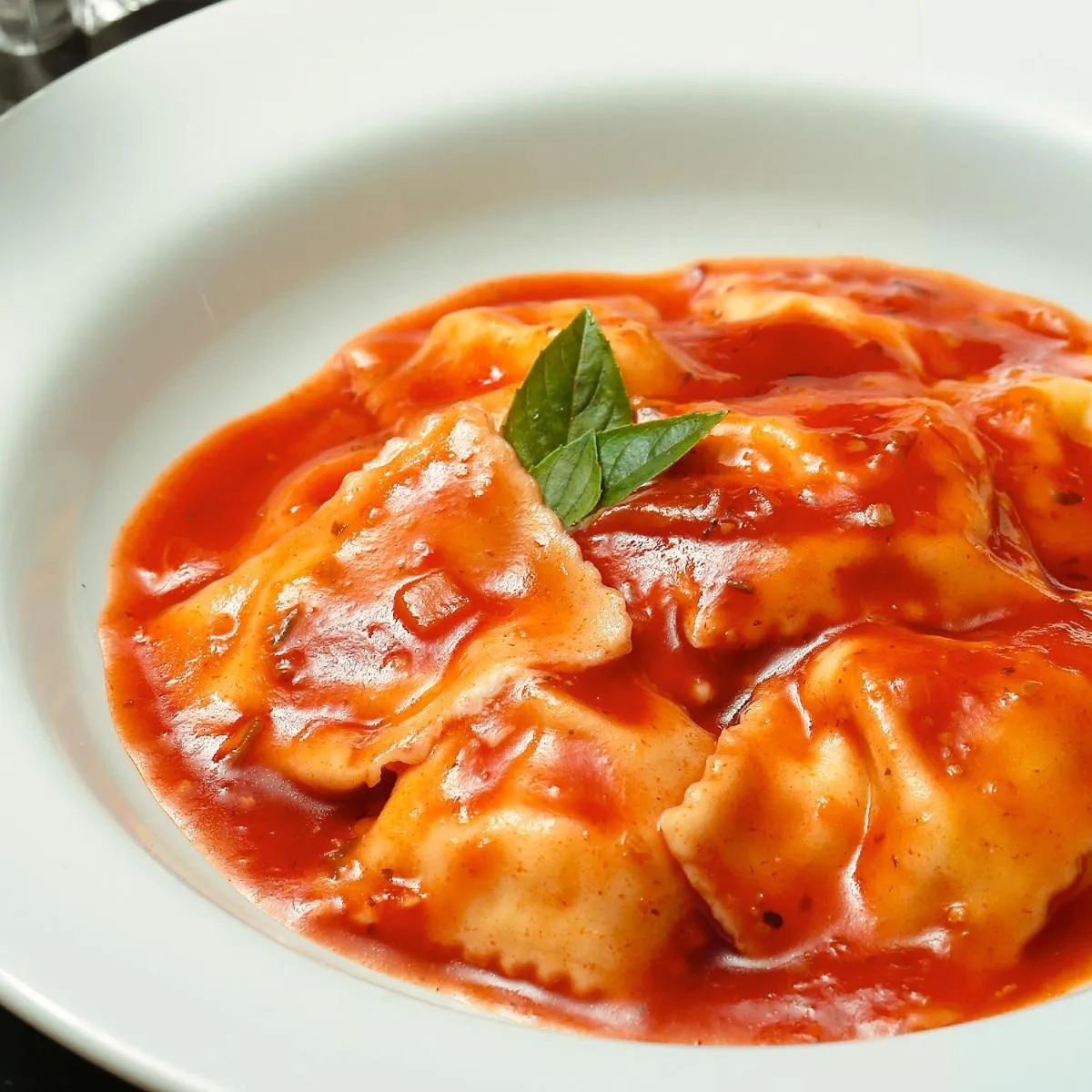 Restaurant/places to eat in Fratele Business Hotel