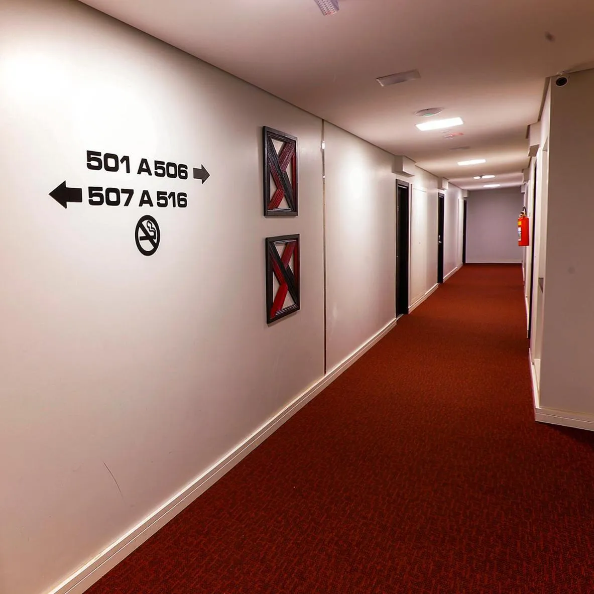 Property building in Fratele Business Hotel