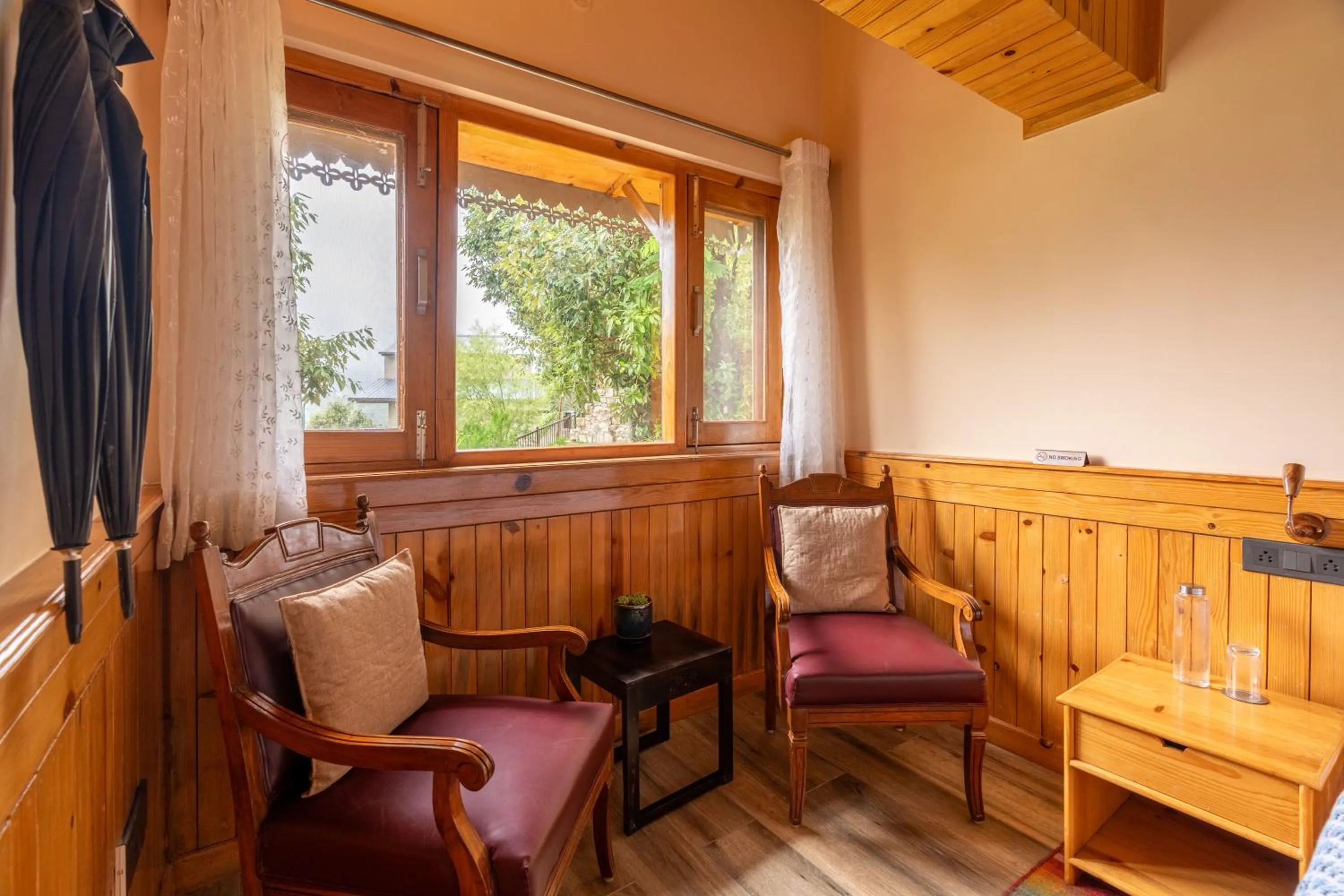 Seating area in Parvada Bungalows