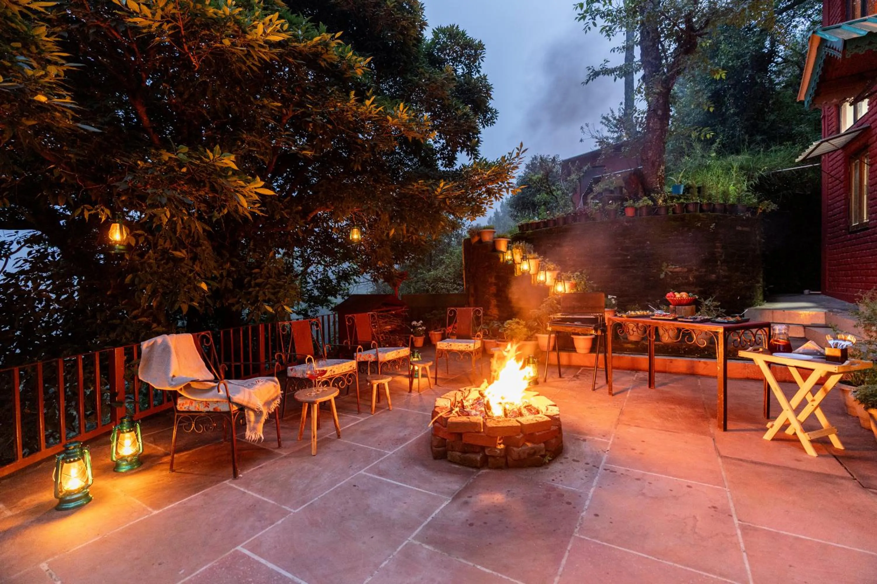 fireplace in Parvada Bungalows
