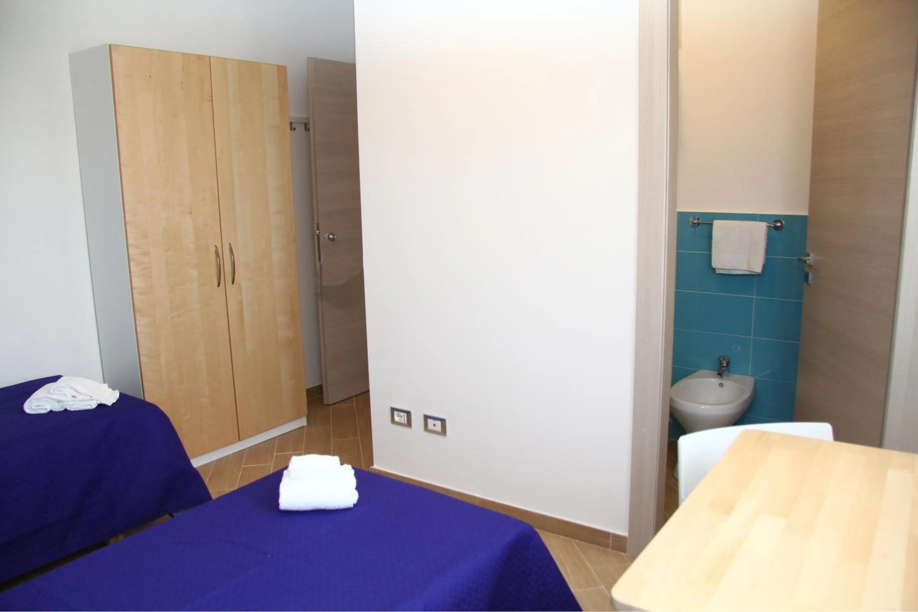 Bathroom, Bed in B&B Menta & Peperoncino