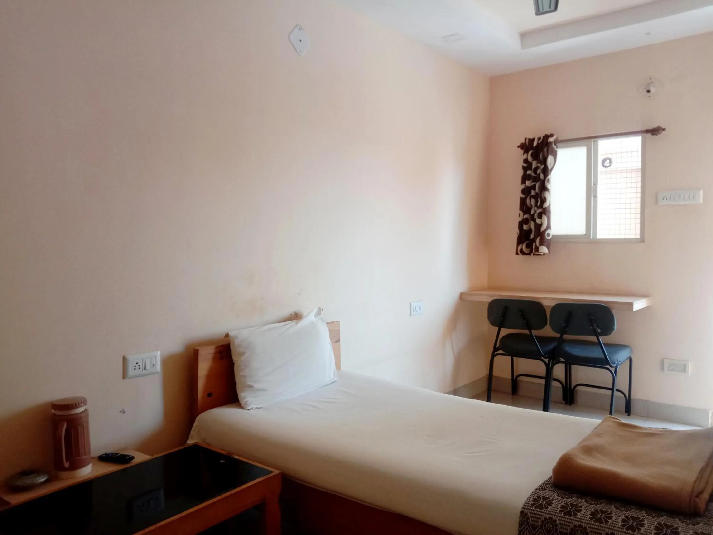 Bedroom, Bed in VRP Guest House