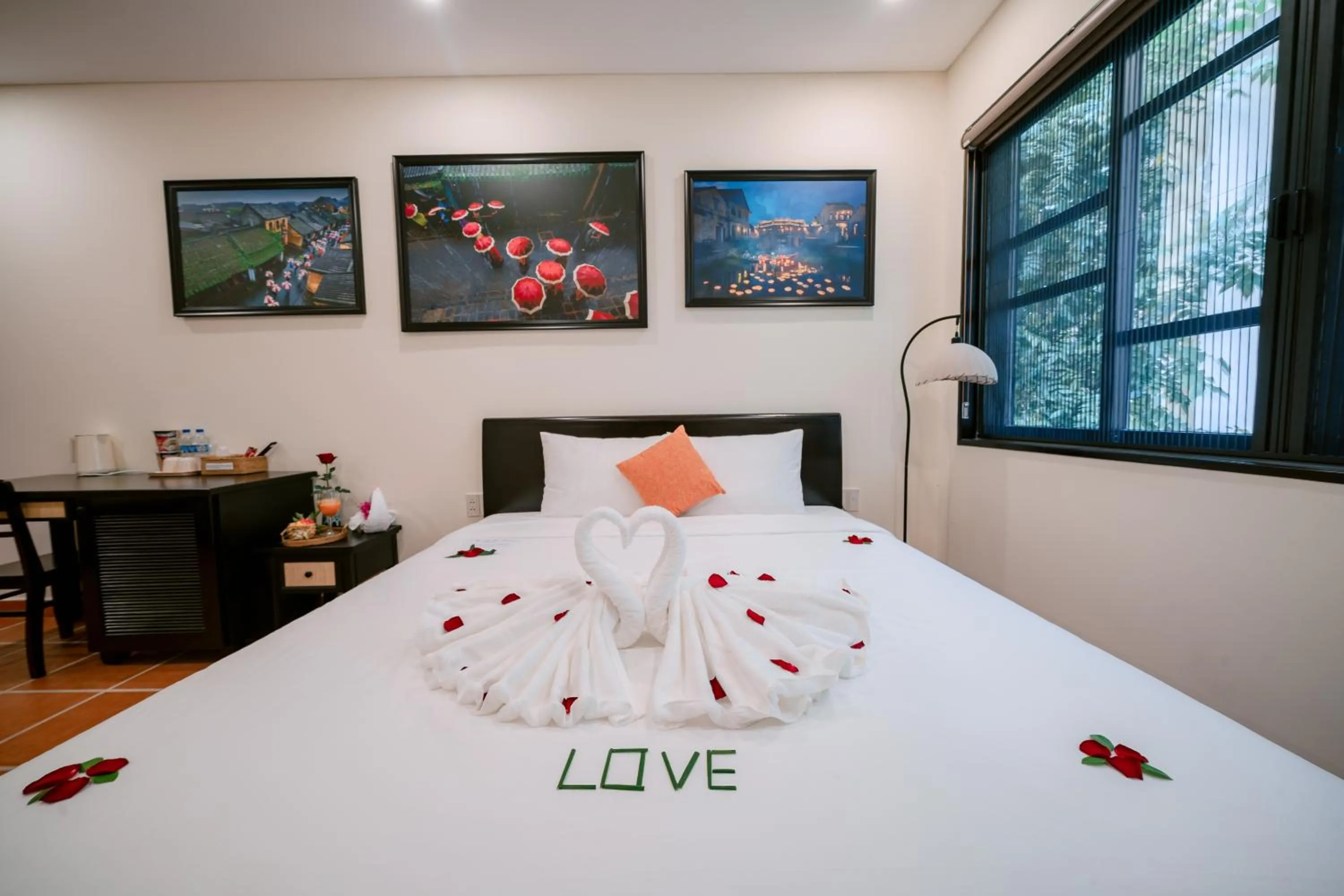 Bed in Du Yen Hoi An Villa