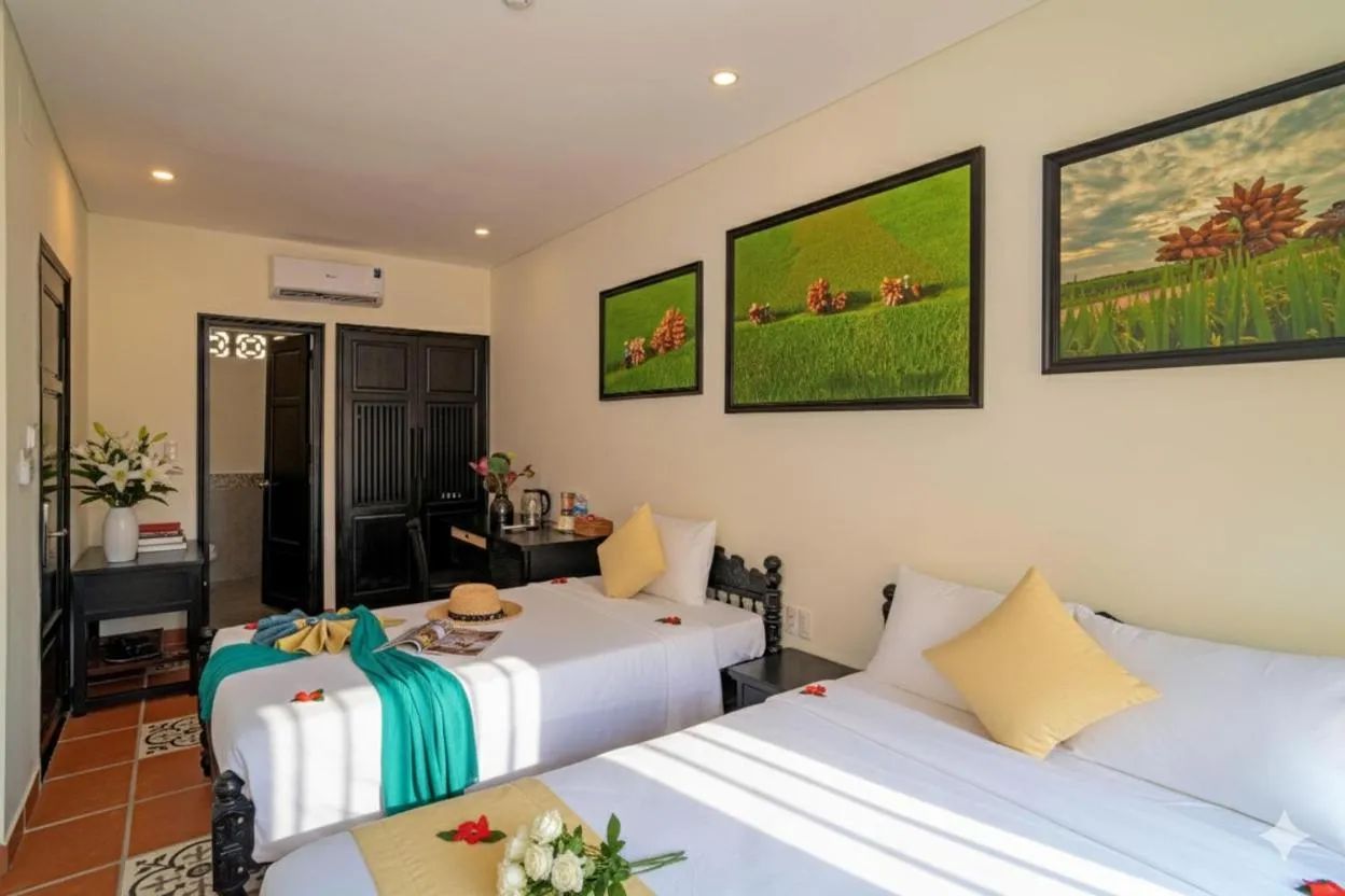 Bed in Du Yen Hoi An Villa