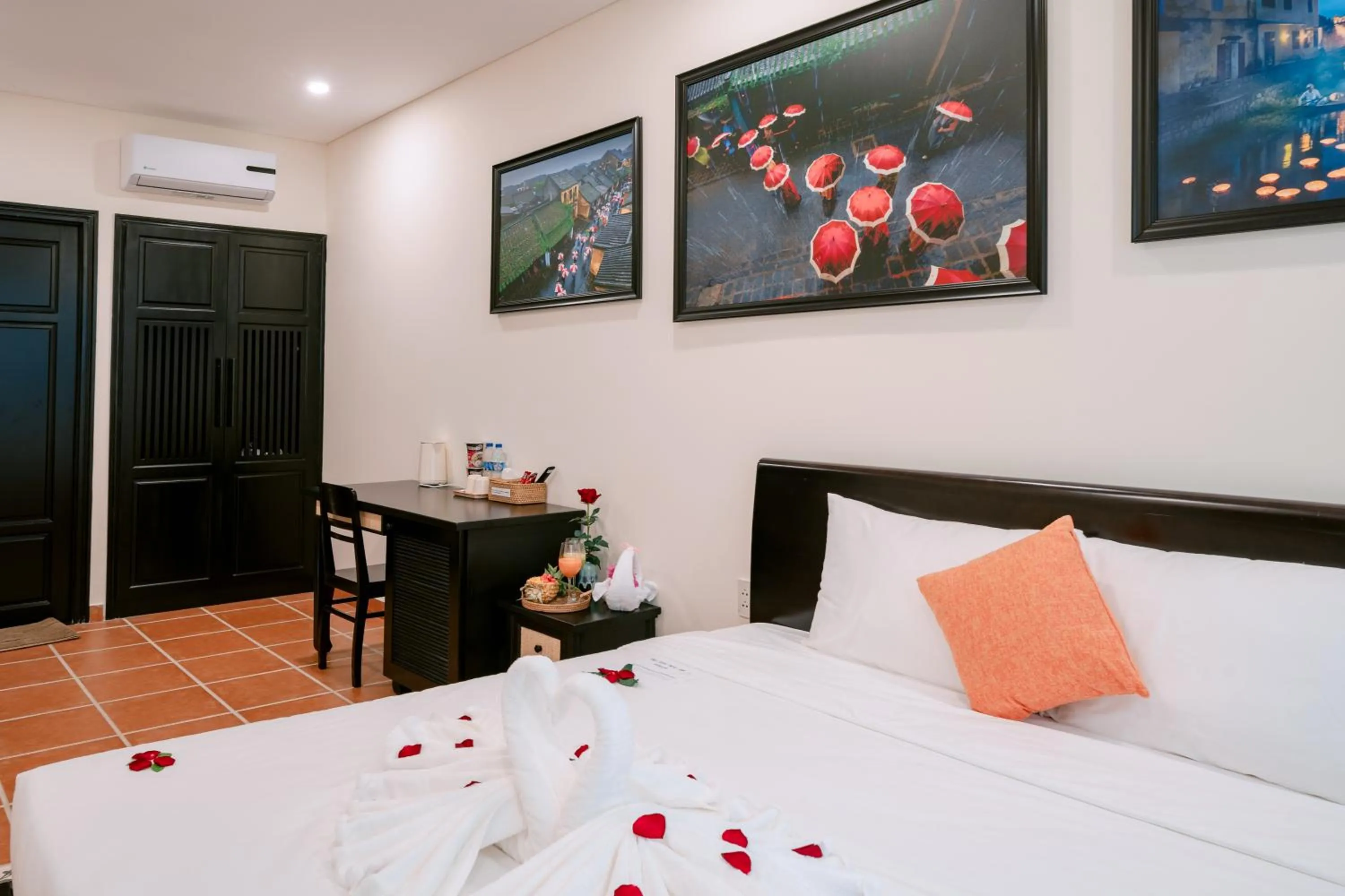 Bed in Du Yen Hoi An Villa