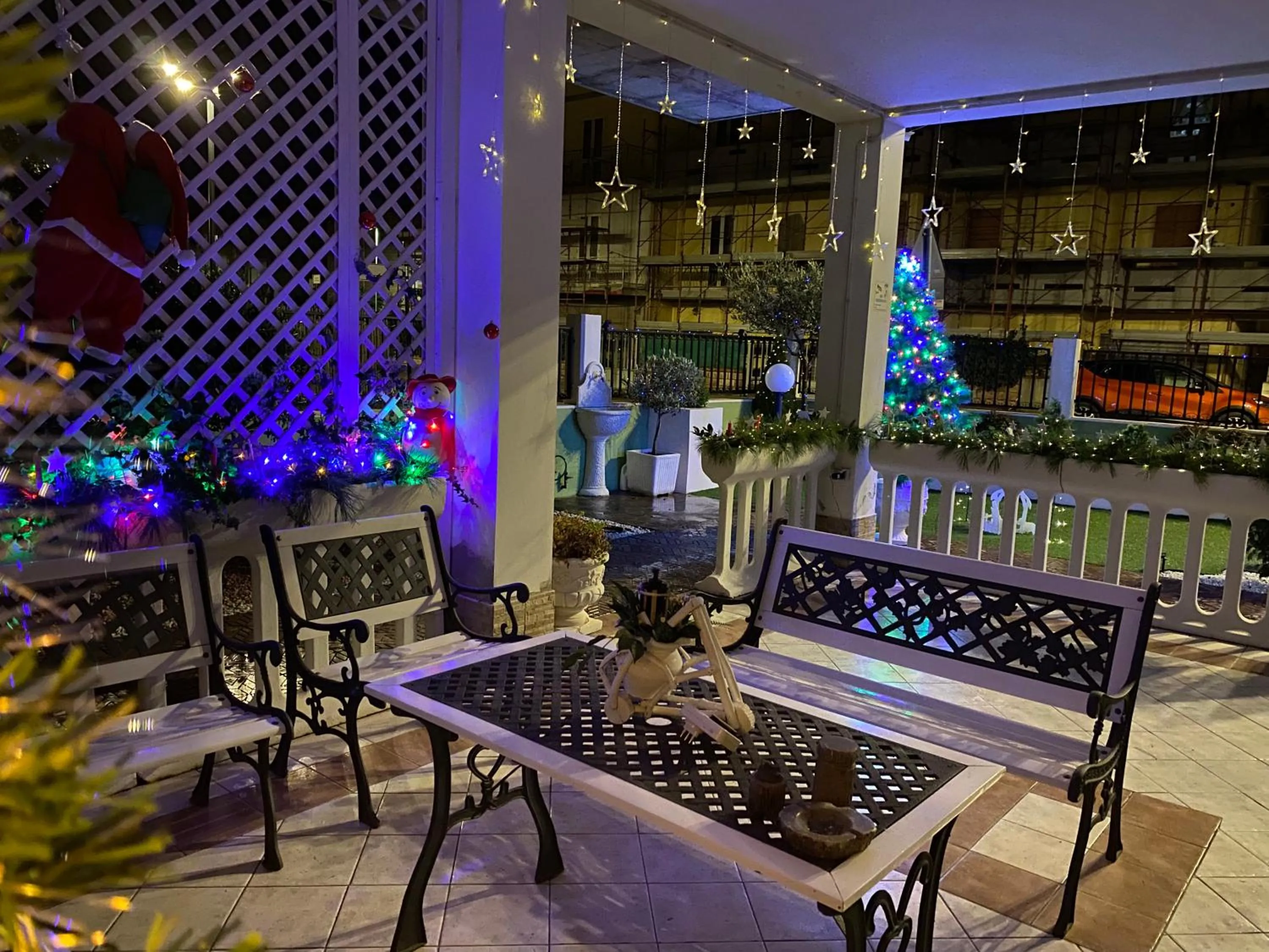 Property building in La Dea Hestia