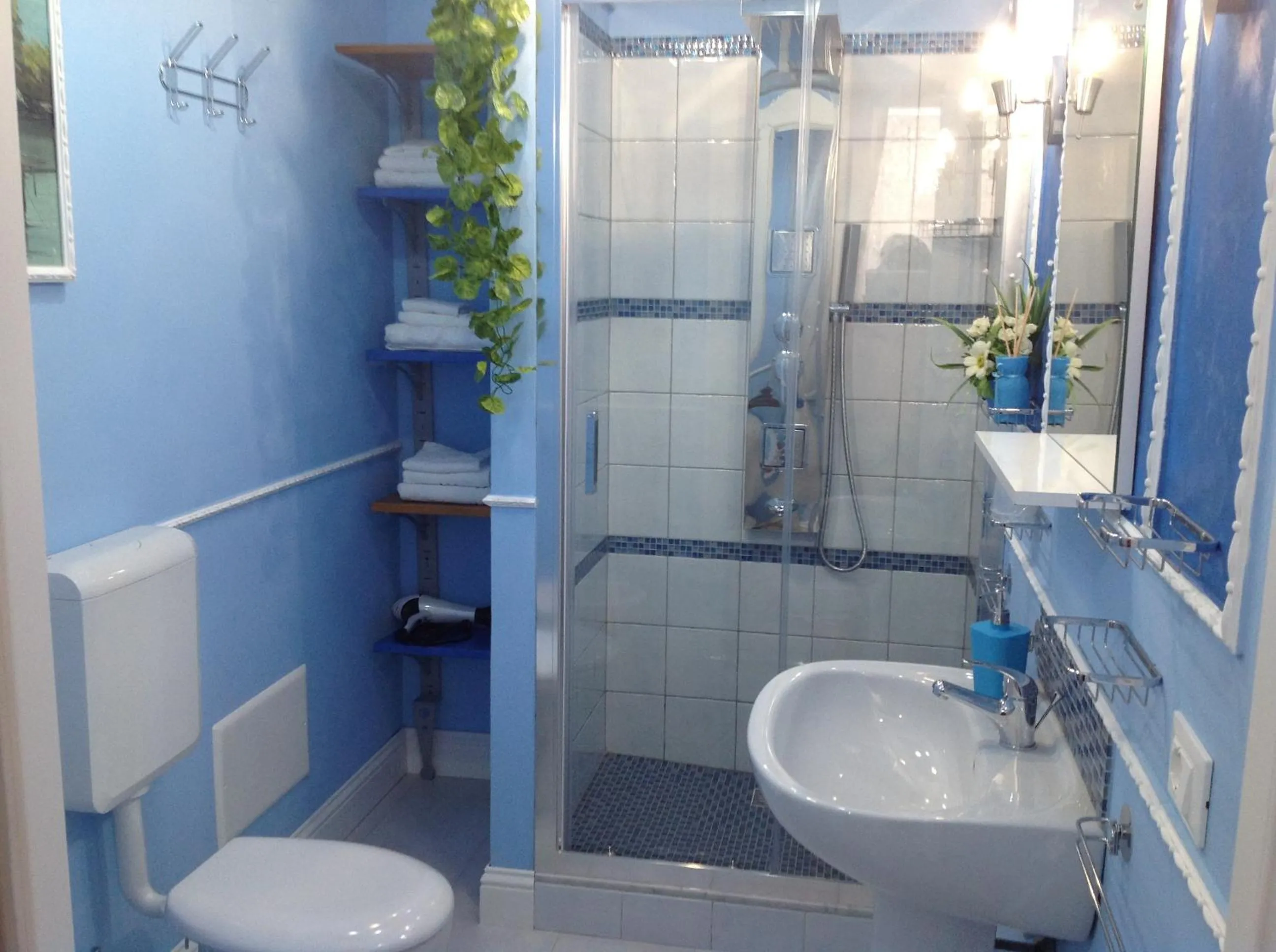 Bathroom in La Dea Hestia