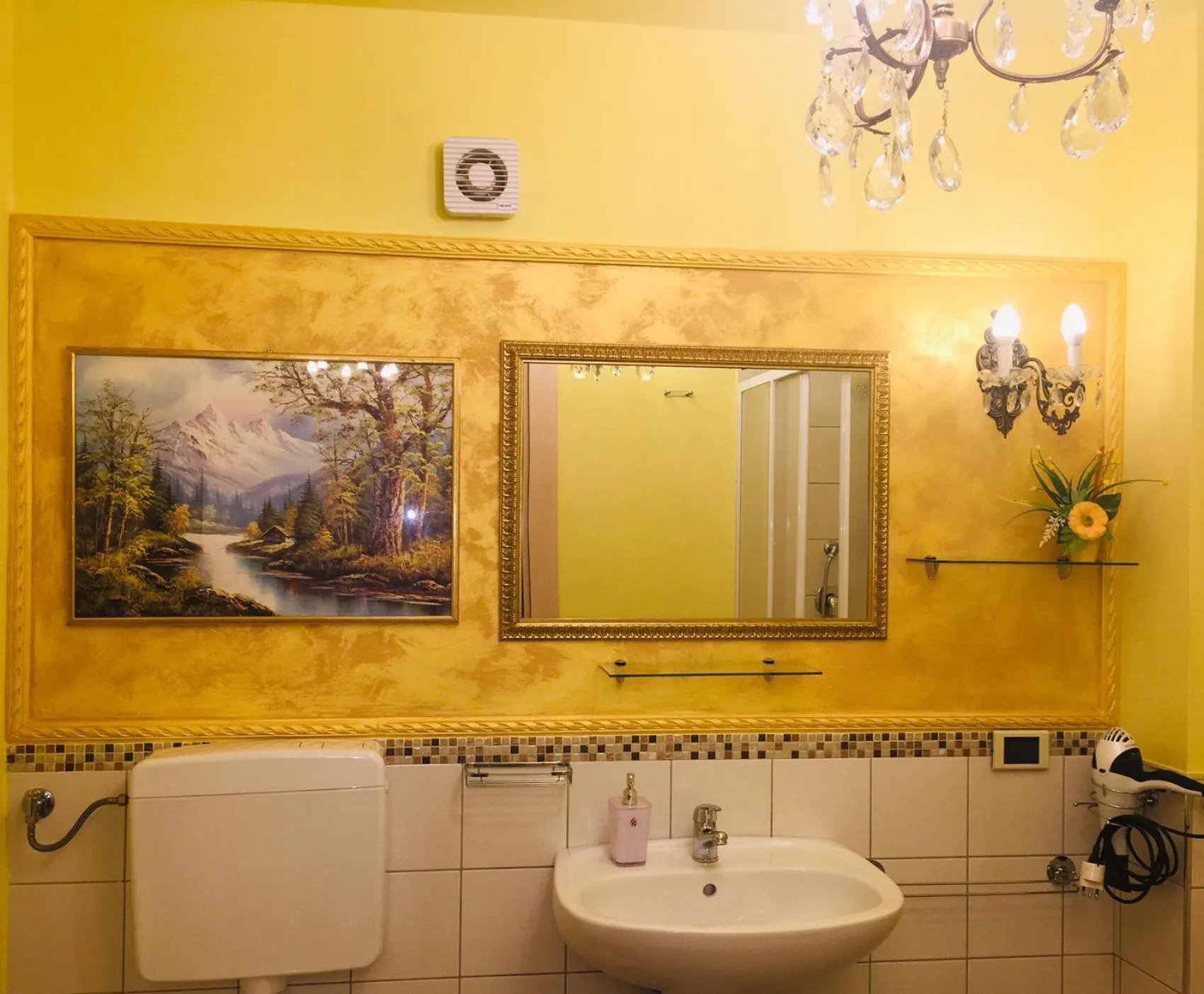 Bathroom in La Dea Hestia