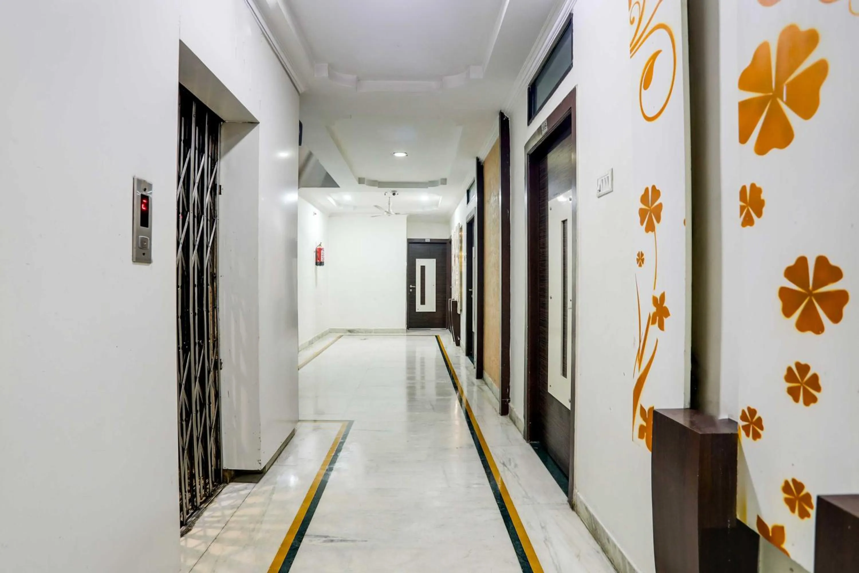 Lobby or reception in Hotel O Bhopal DB City Mall