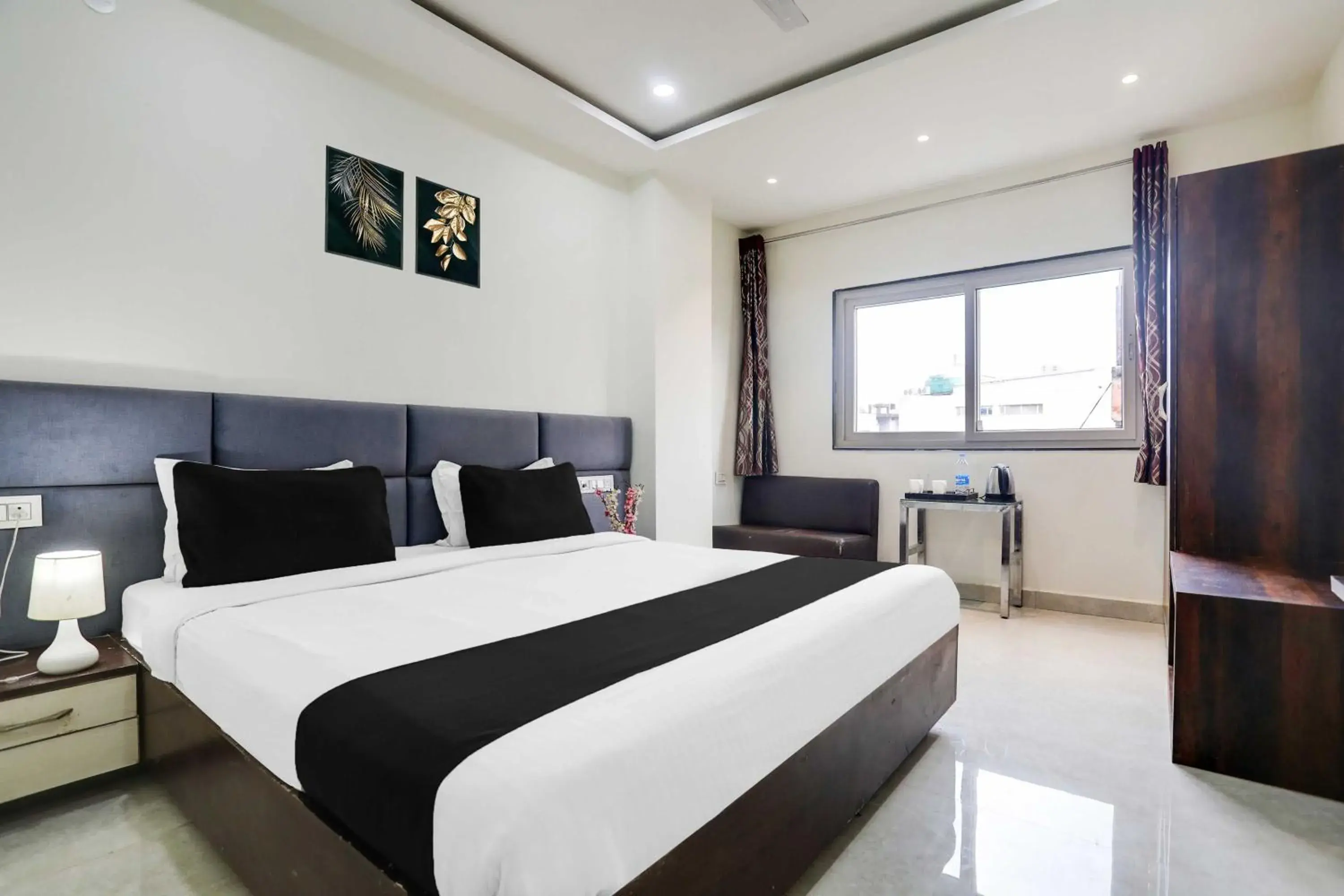 Hotel O Bhopal DB City Mall Hotel O Bhopal DB City Mall