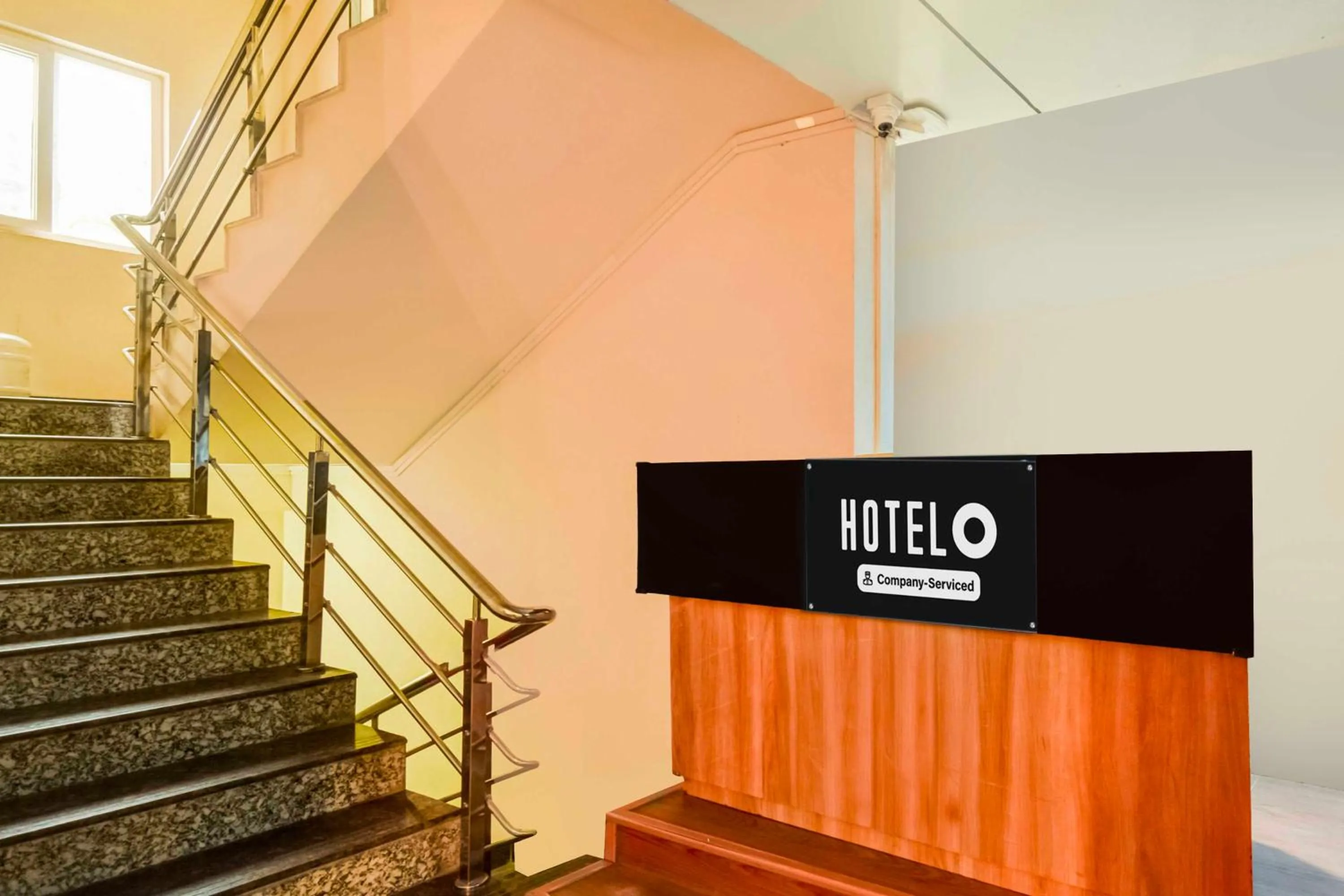 Lobby or reception in Hotel O Durgam Cheruvu Metro Station