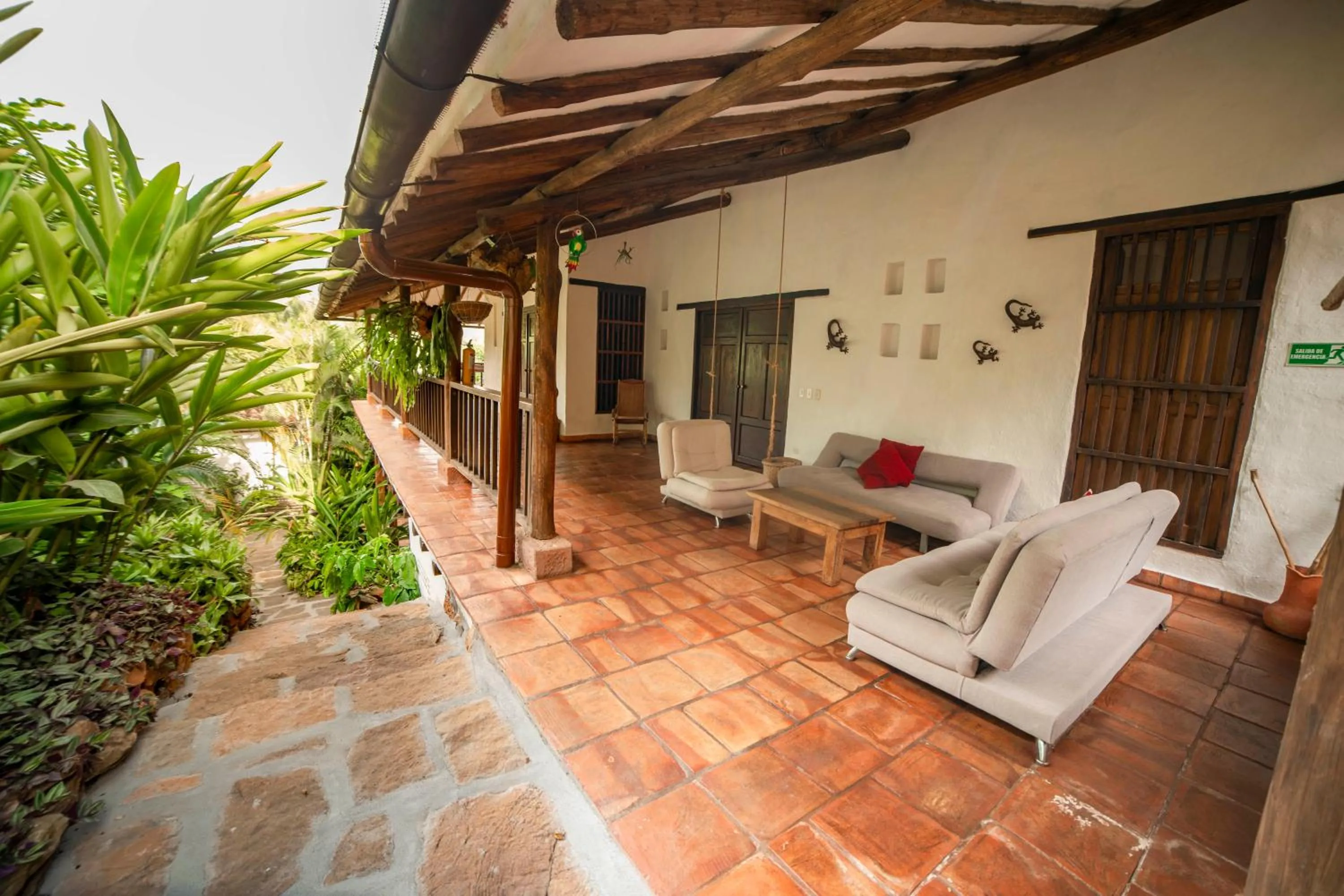 Balcony/Terrace in Achiotte by Masaya Collection