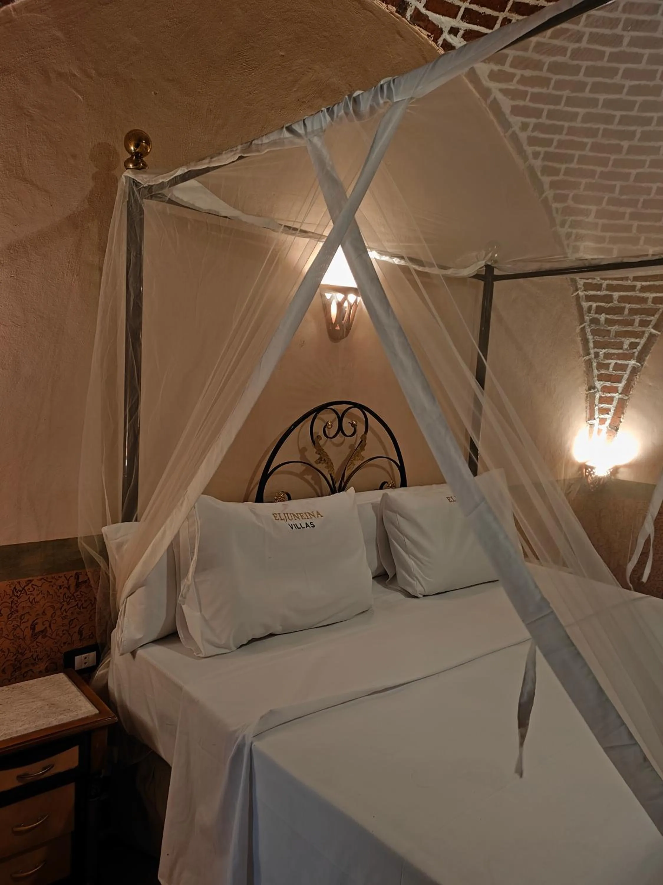 Bedroom, Bed in El Juneina Villas