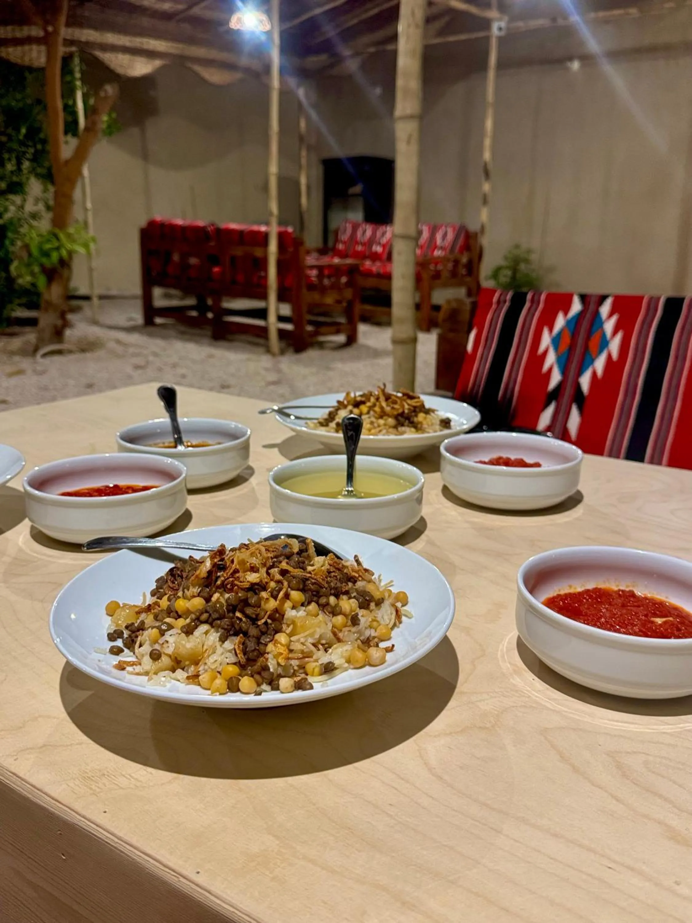 Restaurant/places to eat in El Juneina Villas