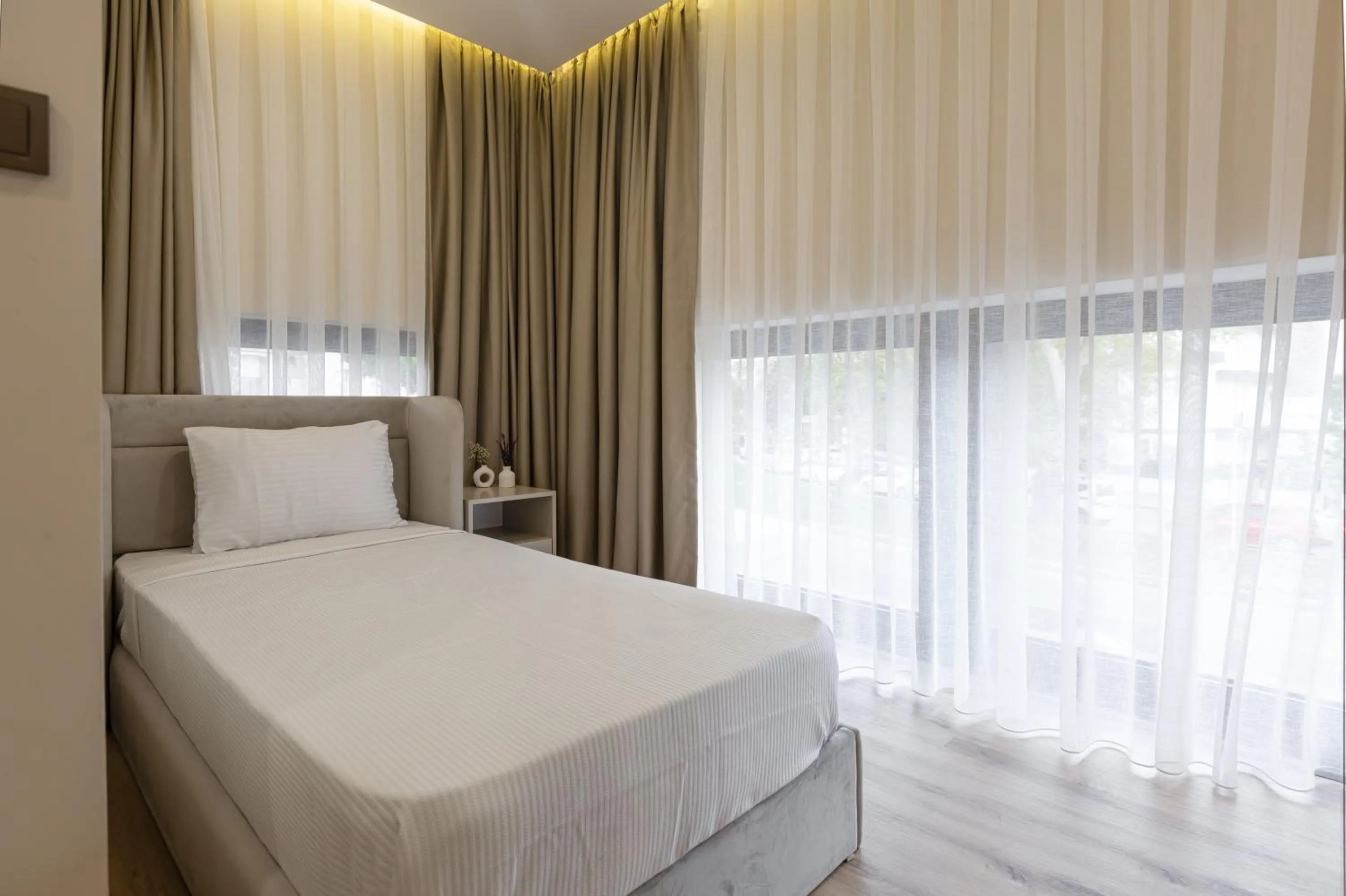 Photo of the whole room, Bed in Fora Inn Lara