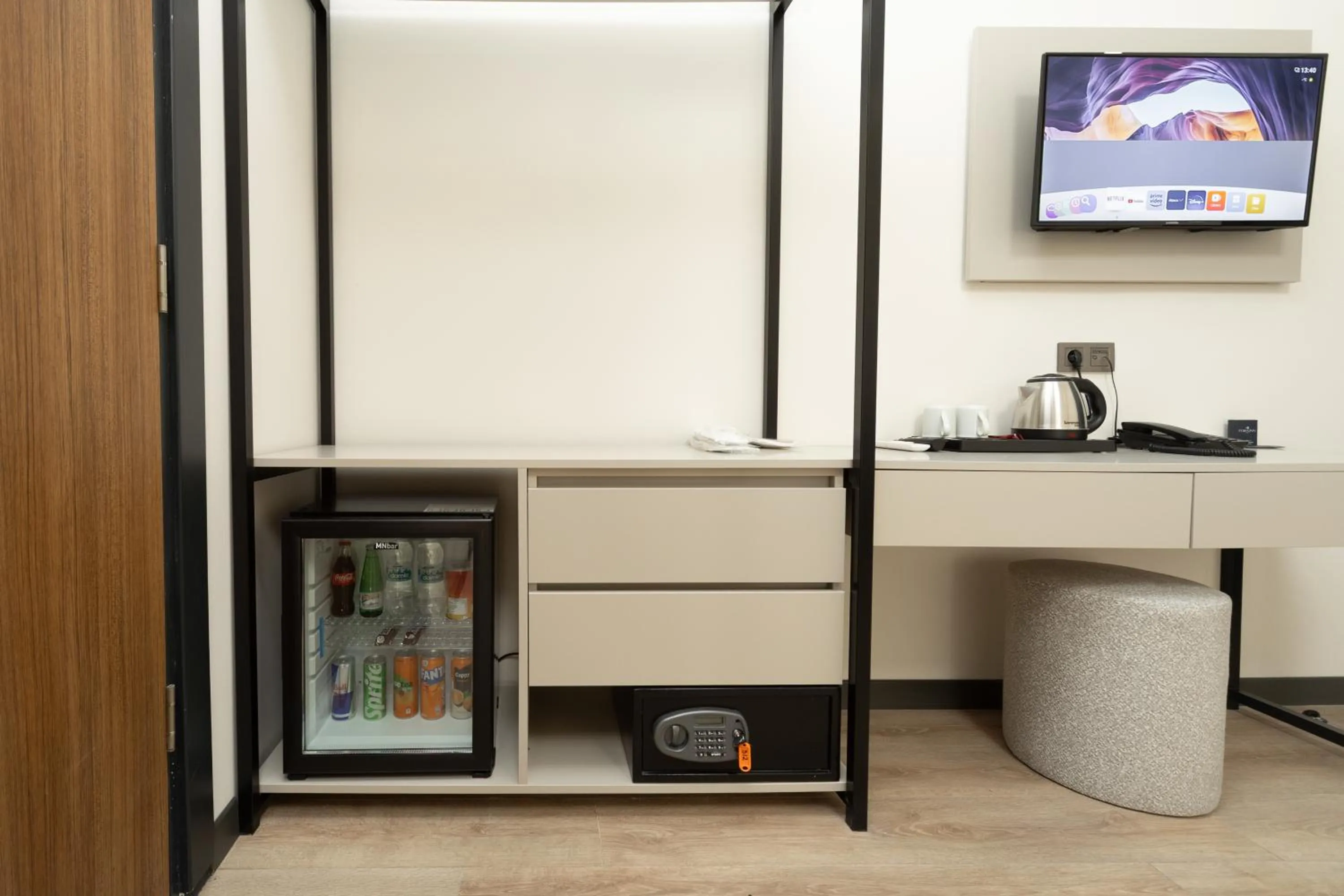 TV and multimedia in Fora Inn Lara