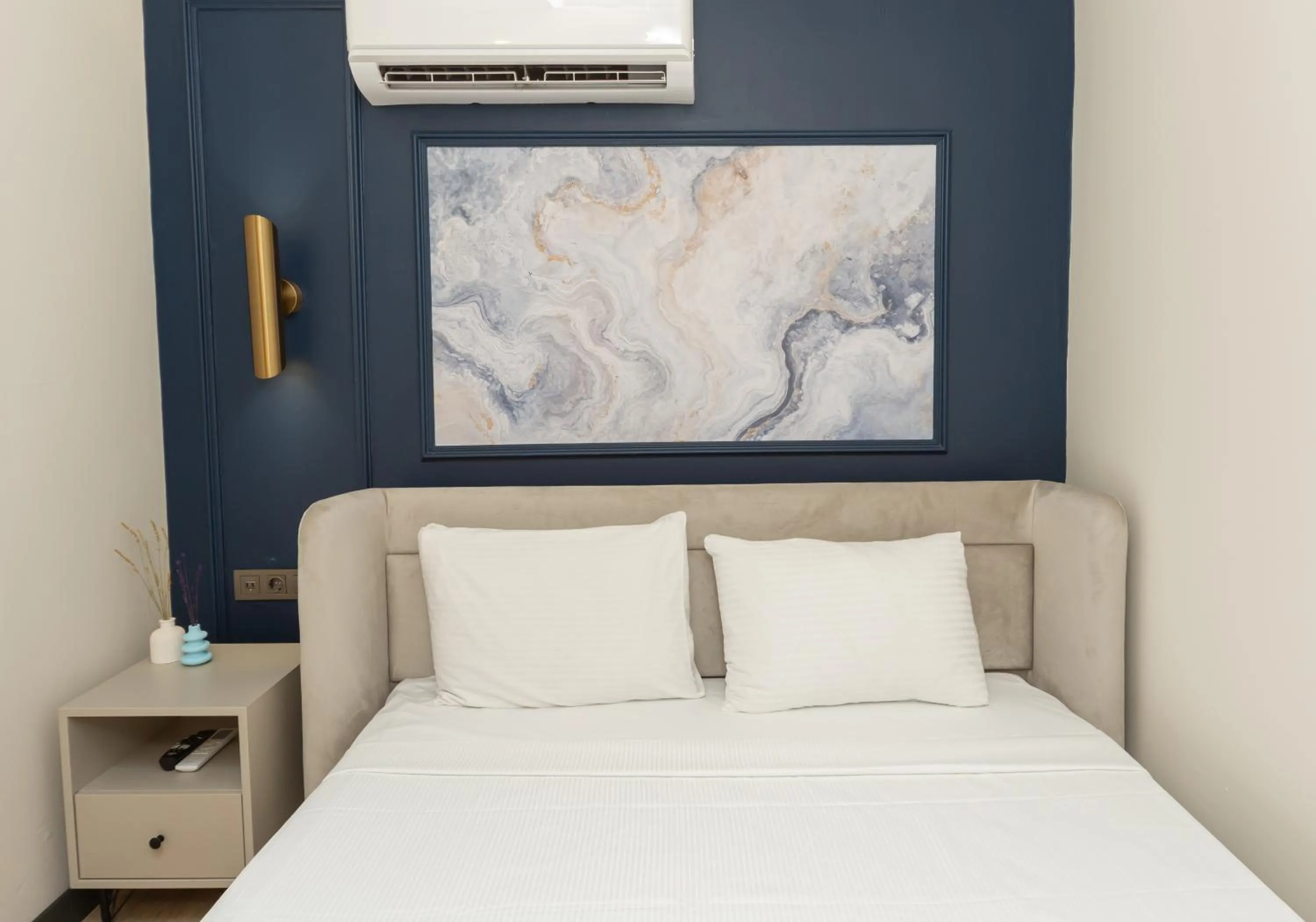 Bedroom, Bed in Fora Inn Lara