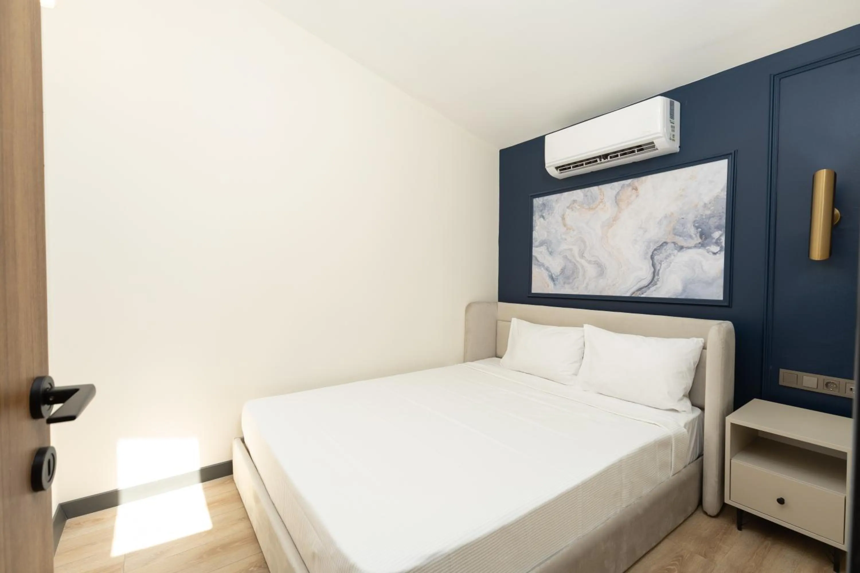 Photo of the whole room, Bed in Fora Inn Lara