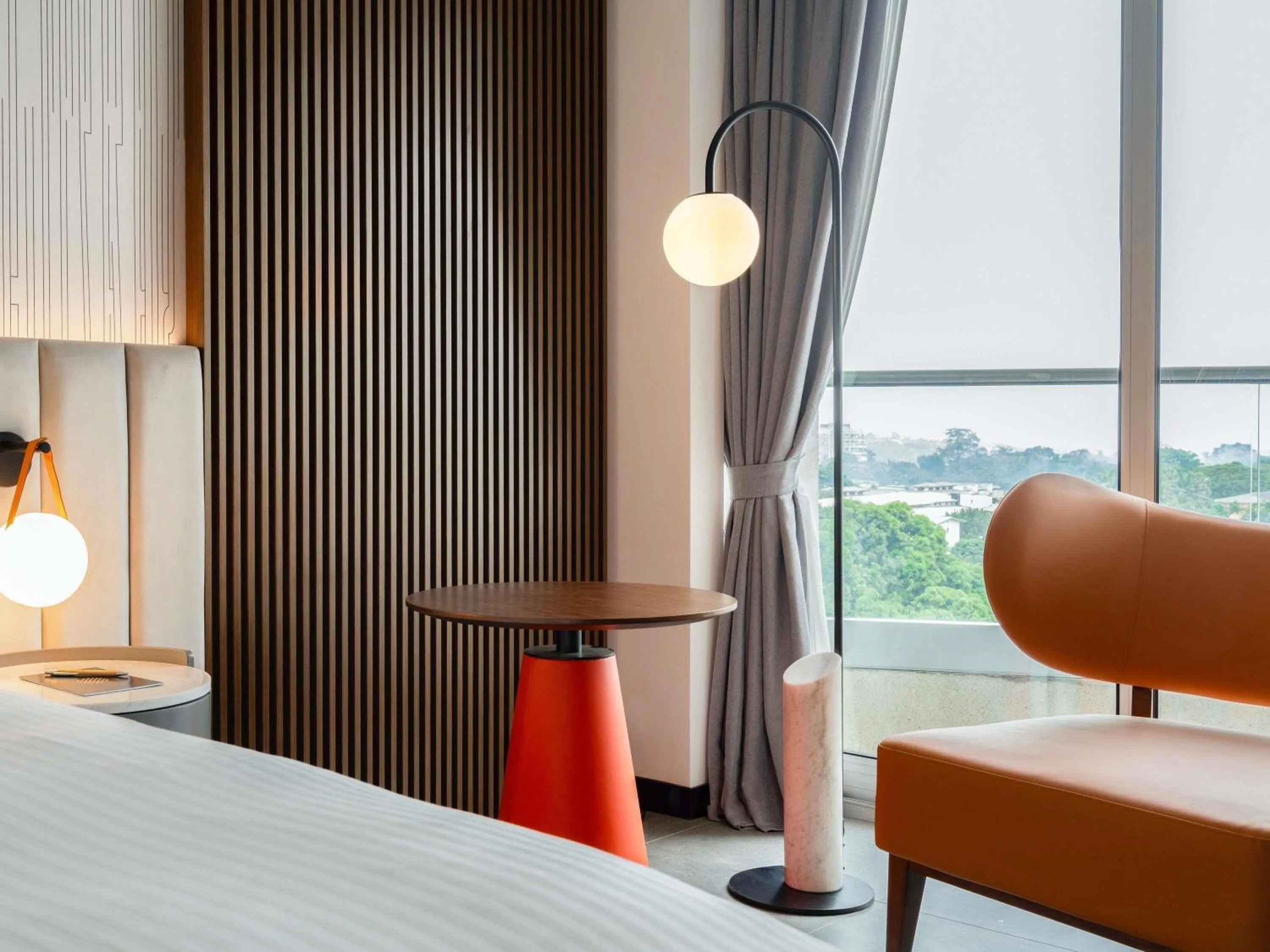 Bedroom, Bed in Pullman Kinshasa Grand Hotel