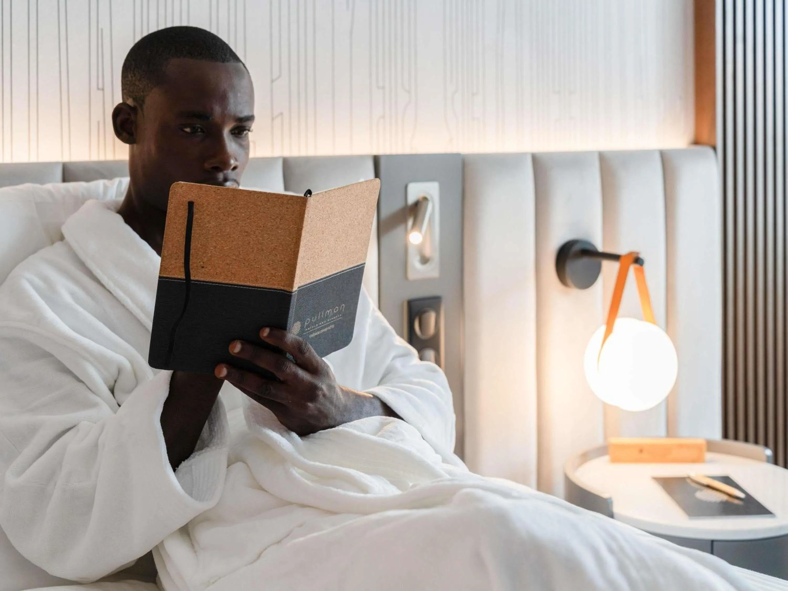 Bedroom, Bed in Pullman Kinshasa Grand Hotel