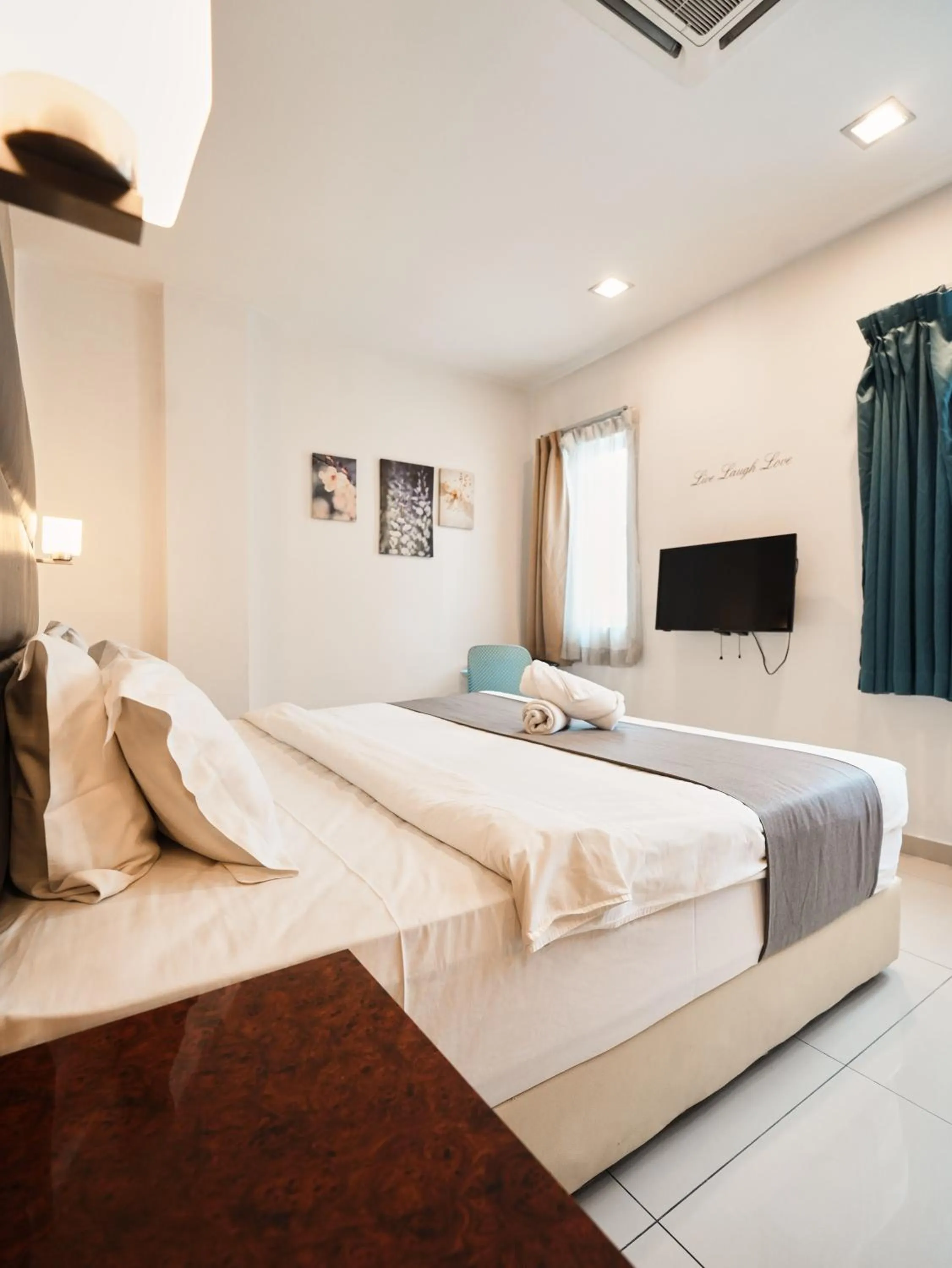 Bed in Eco Roomy Hotel