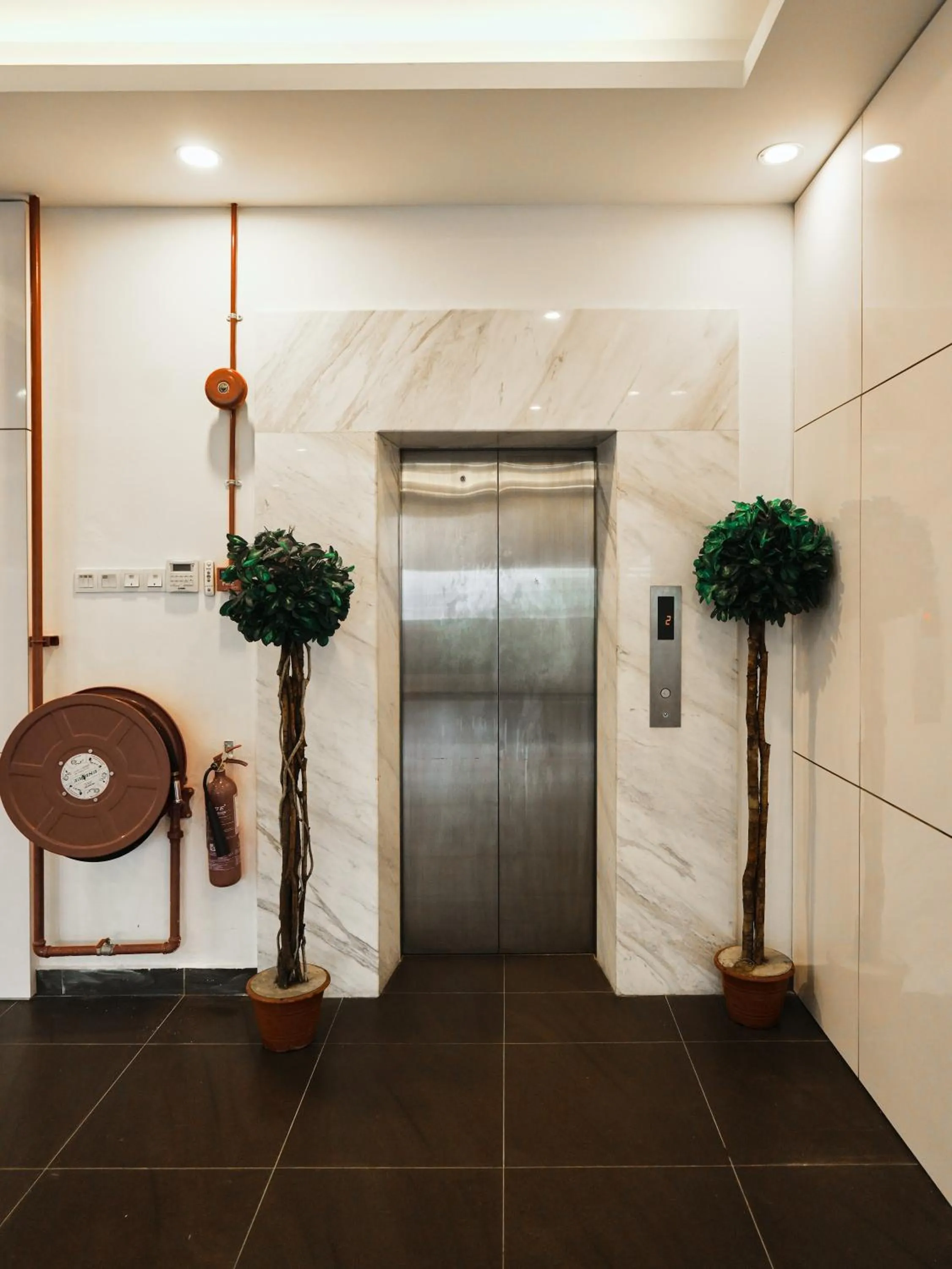 Lobby or reception in Eco Roomy Hotel