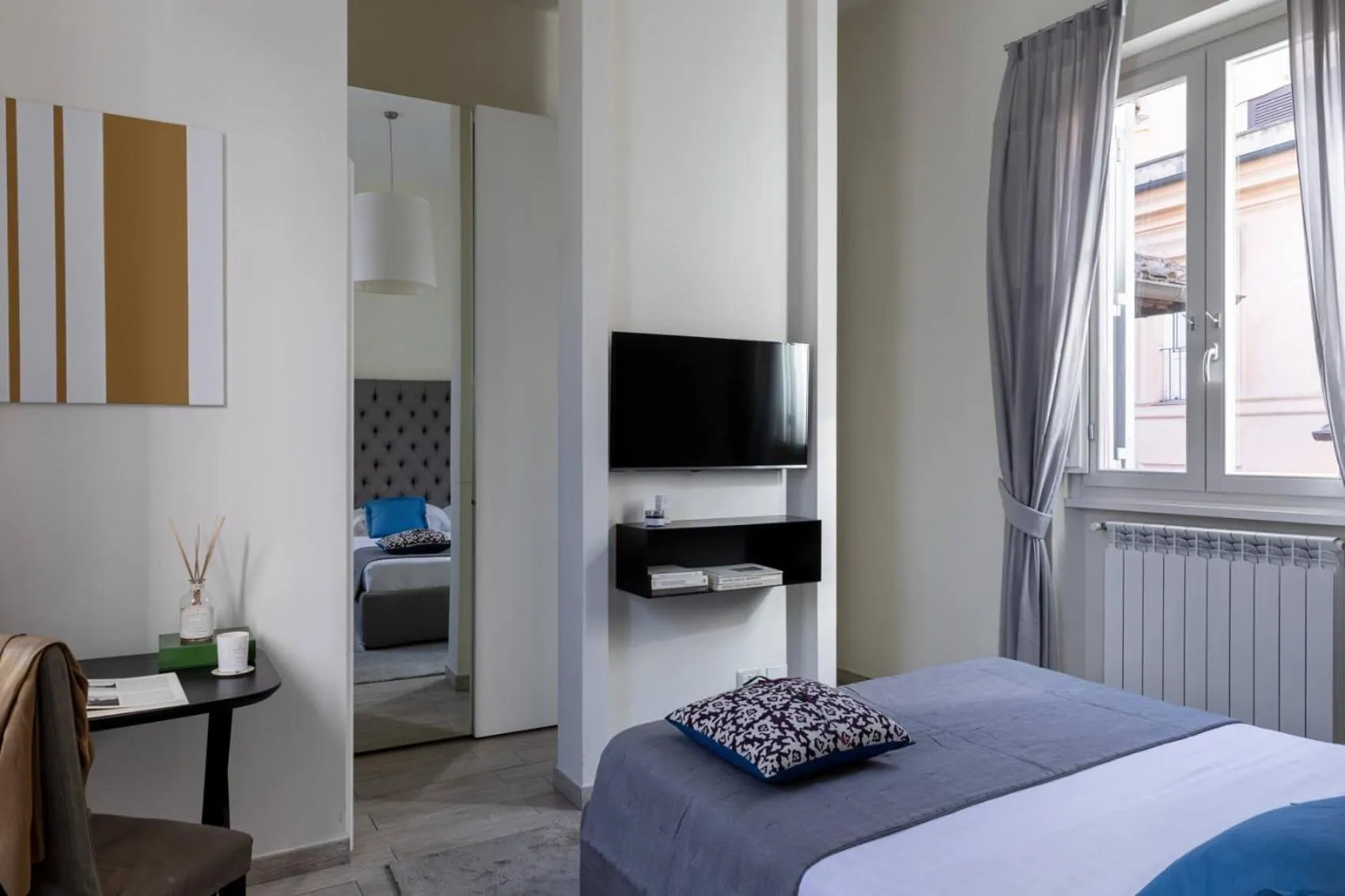 Bedroom, Bed in Now Apartments, ApartHotel in the heart of Rome