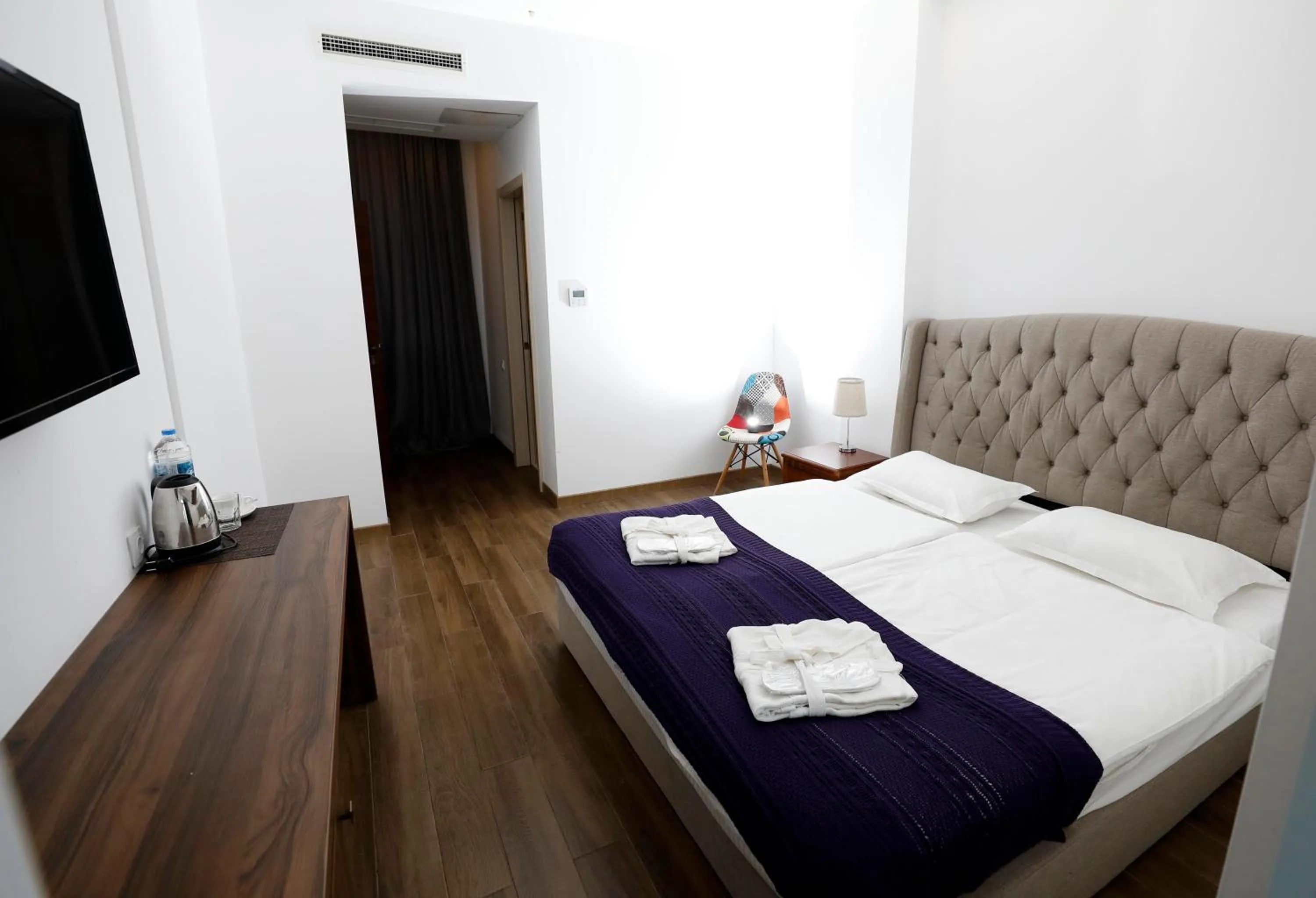 Bed in Hotel Homey Kobuleti